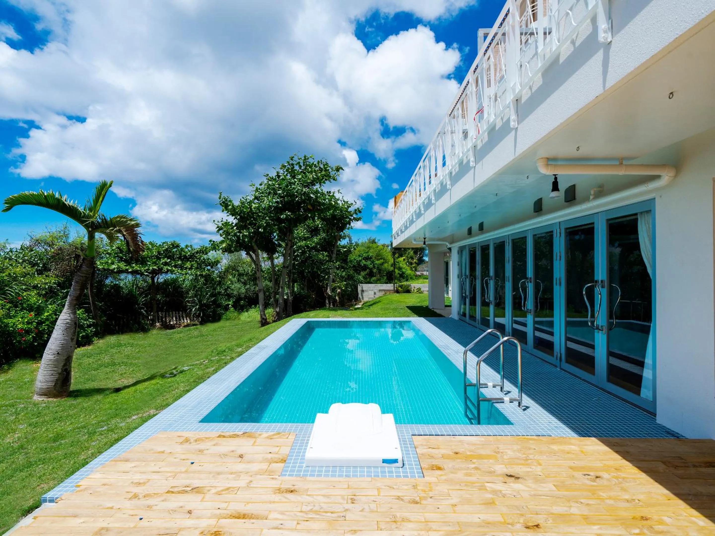 Area and facilities in Umi No Terrace Yomitan Toya