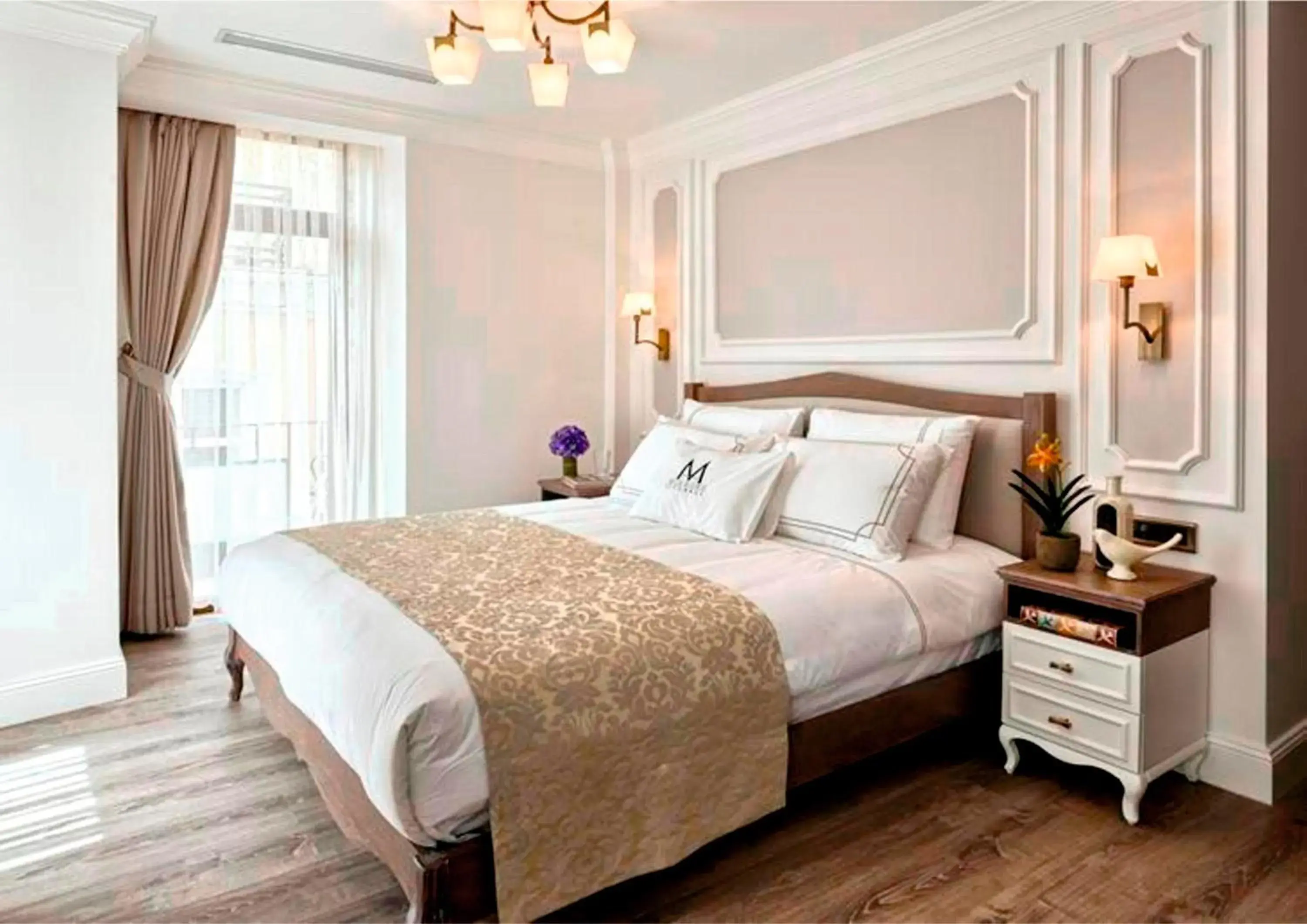 Bedroom, Bed in Mirrors Hotel İstanbul Taksim City Center Bedroom, Bed in Mirrors Hotel İstanbul Taksim City Center