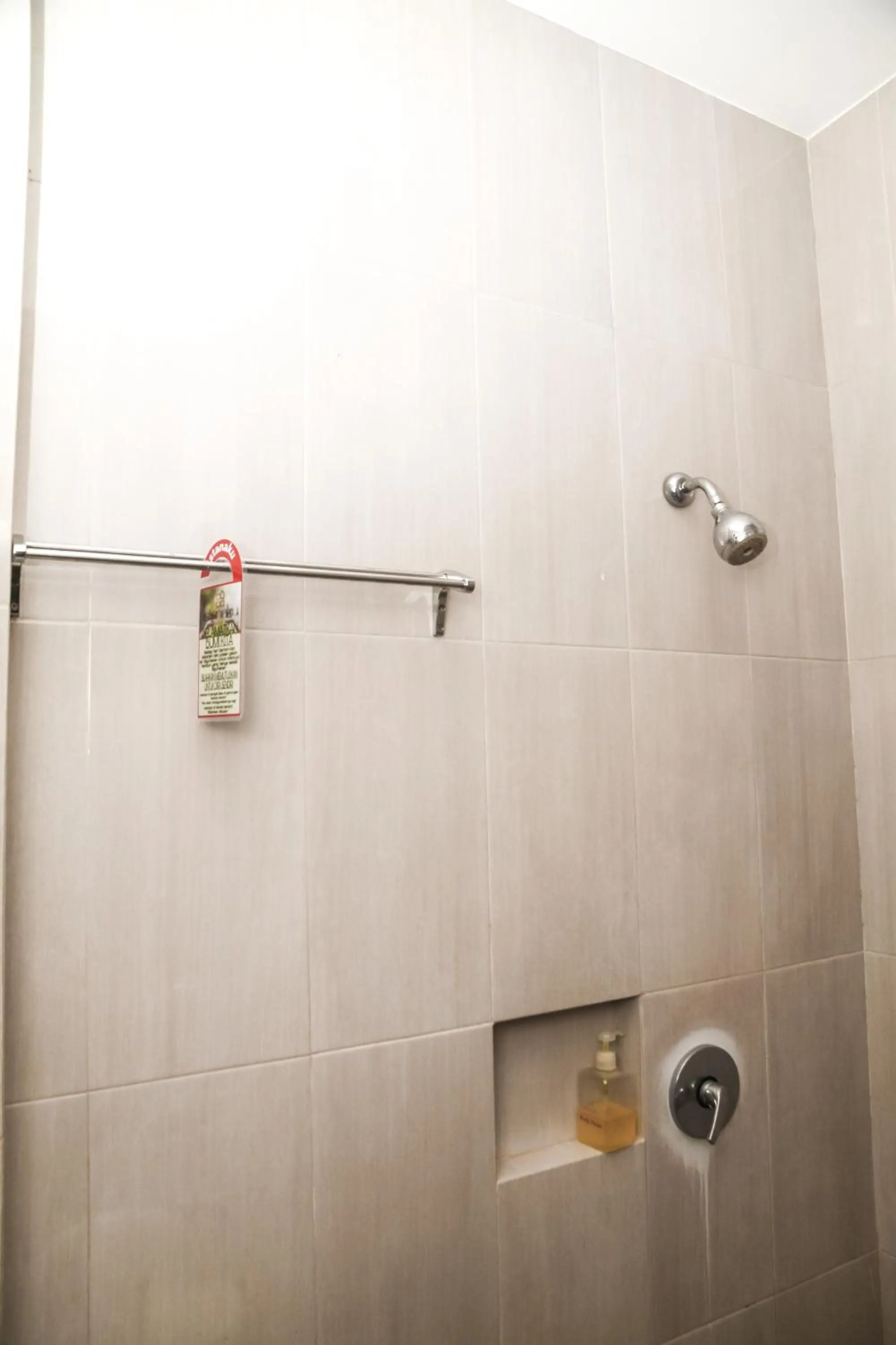 Toilet in Istanaku Guesthouse 2