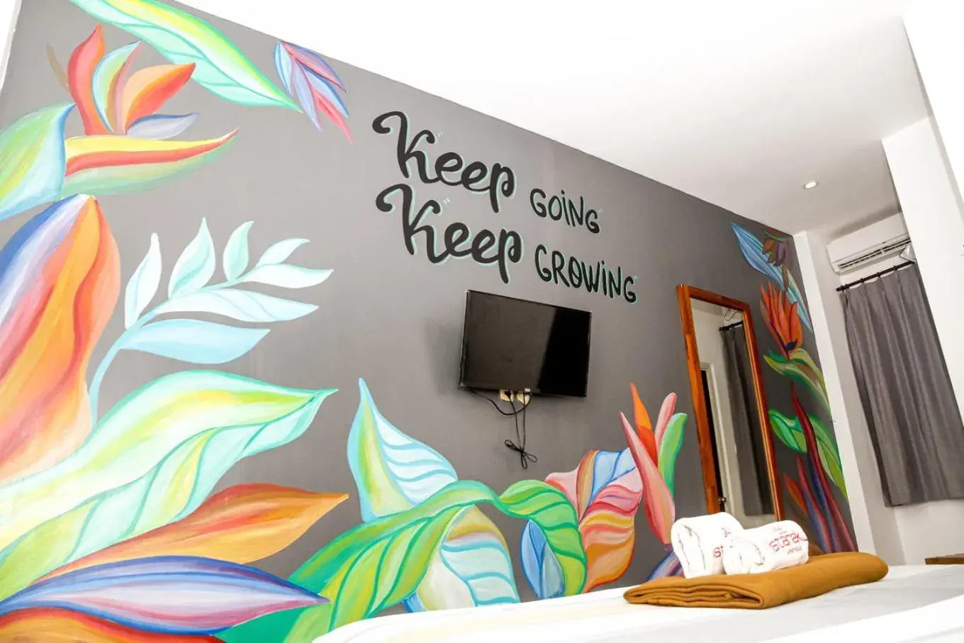 TV and multimedia, Bed in Istanaku Guesthouse 2 TV and multimedia, Bed in Istanaku Guesthouse 2