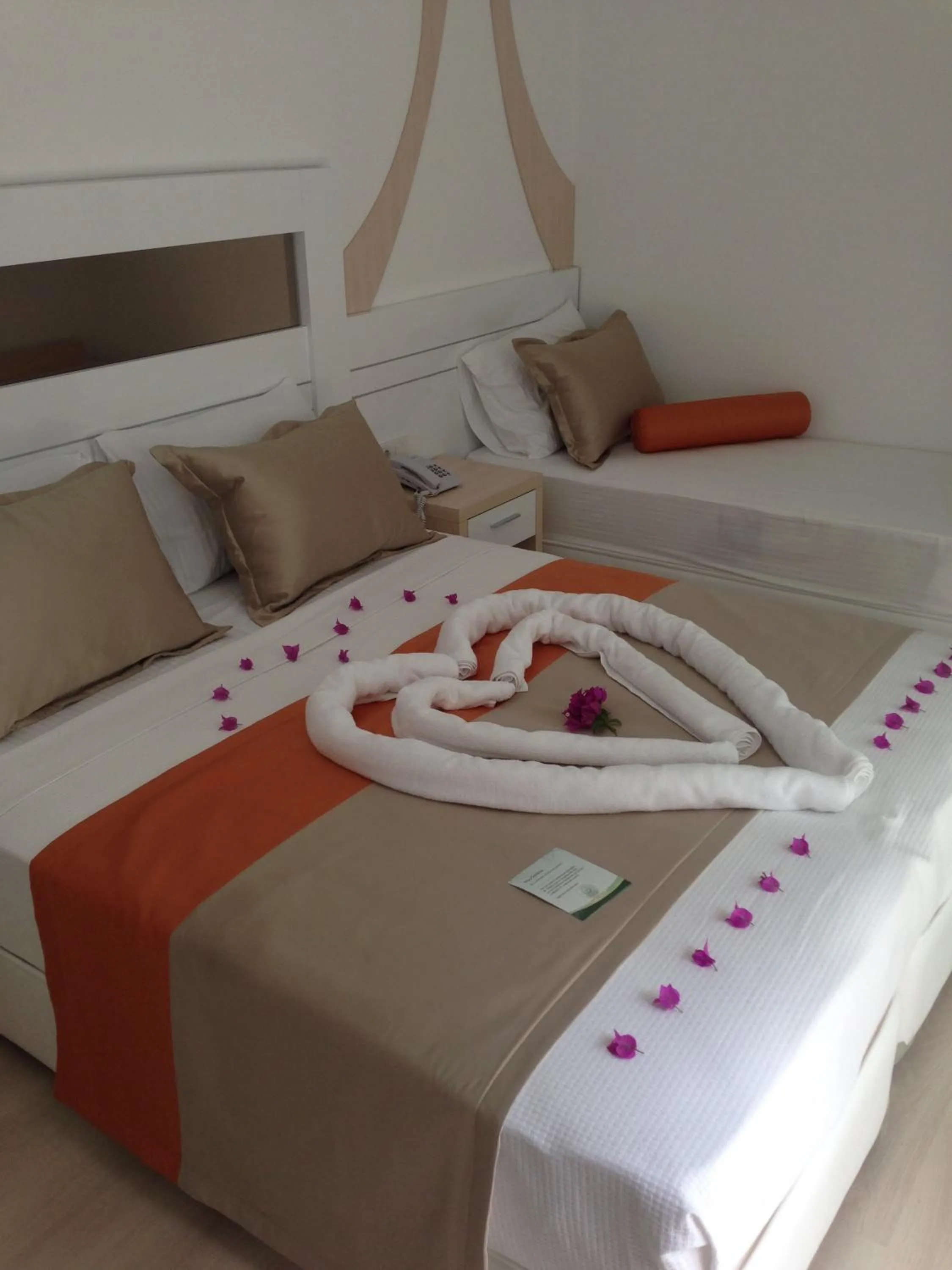 Bed in Doc's Hotel Kemer
