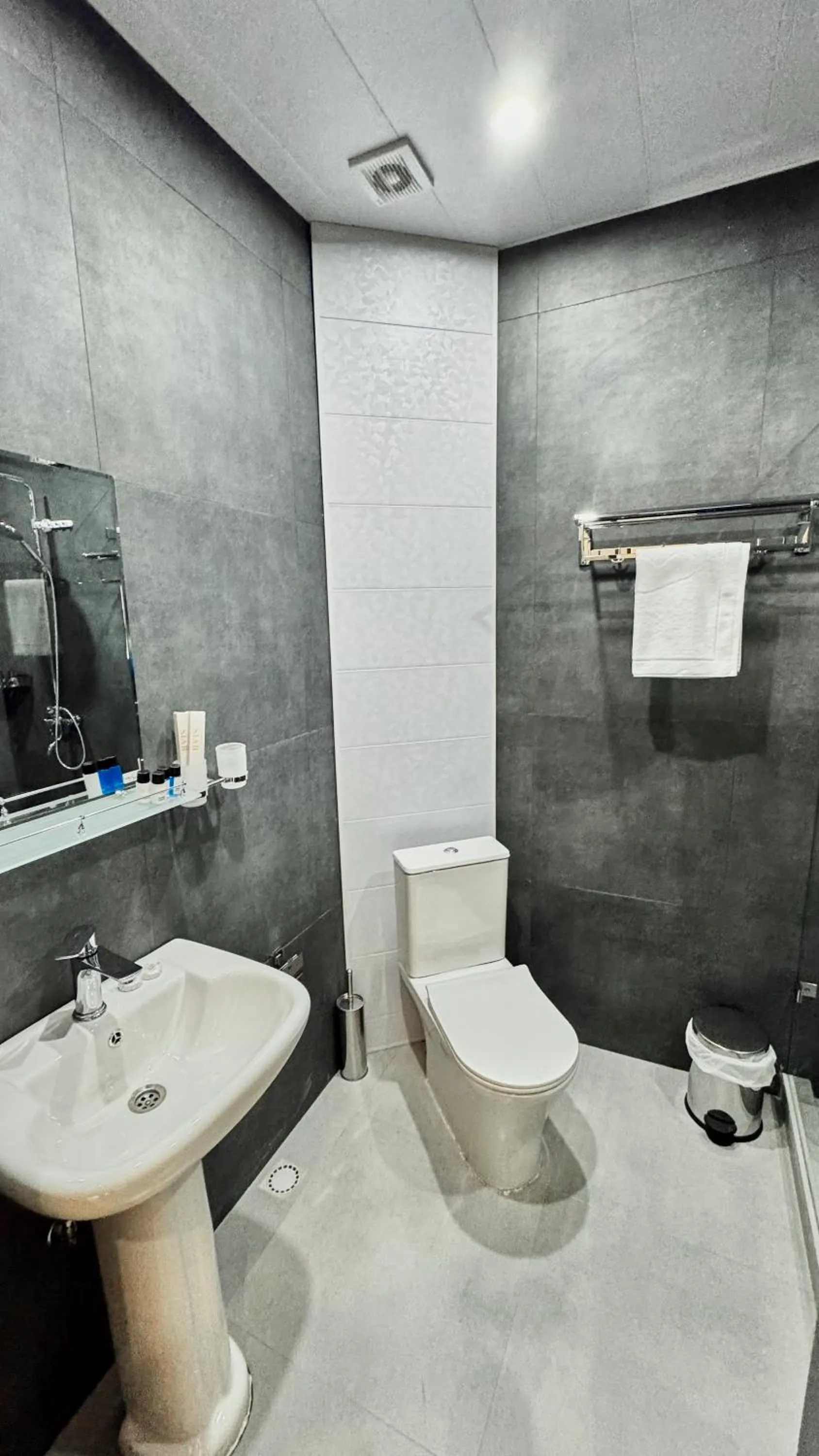 Toilet in Siab Boutique Hotel