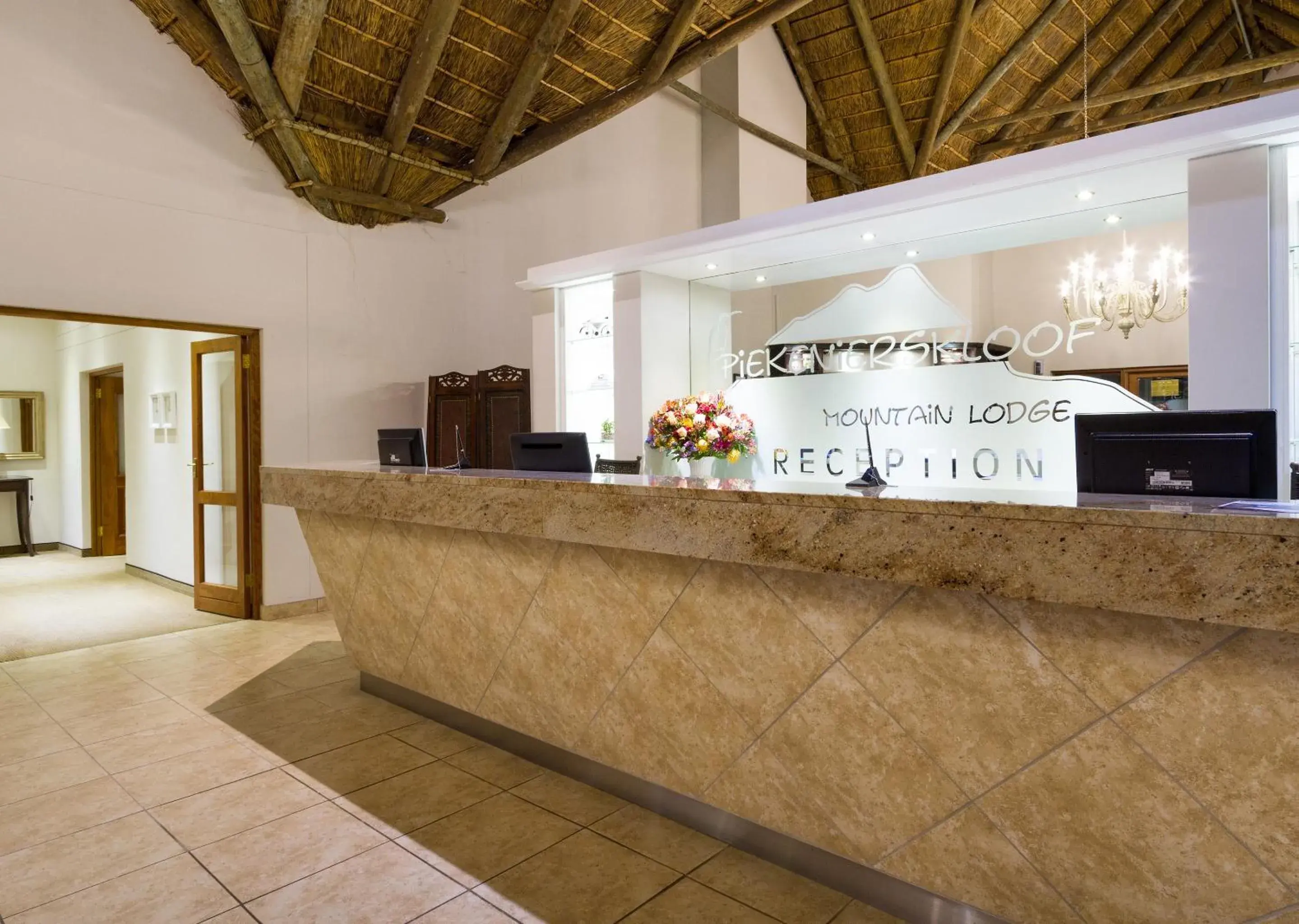 Lobby or reception in Piekenierskloof Mountain Resort by Dream Resorts Lobby or reception in Piekenierskloof Mountain Resort by Dream Resorts