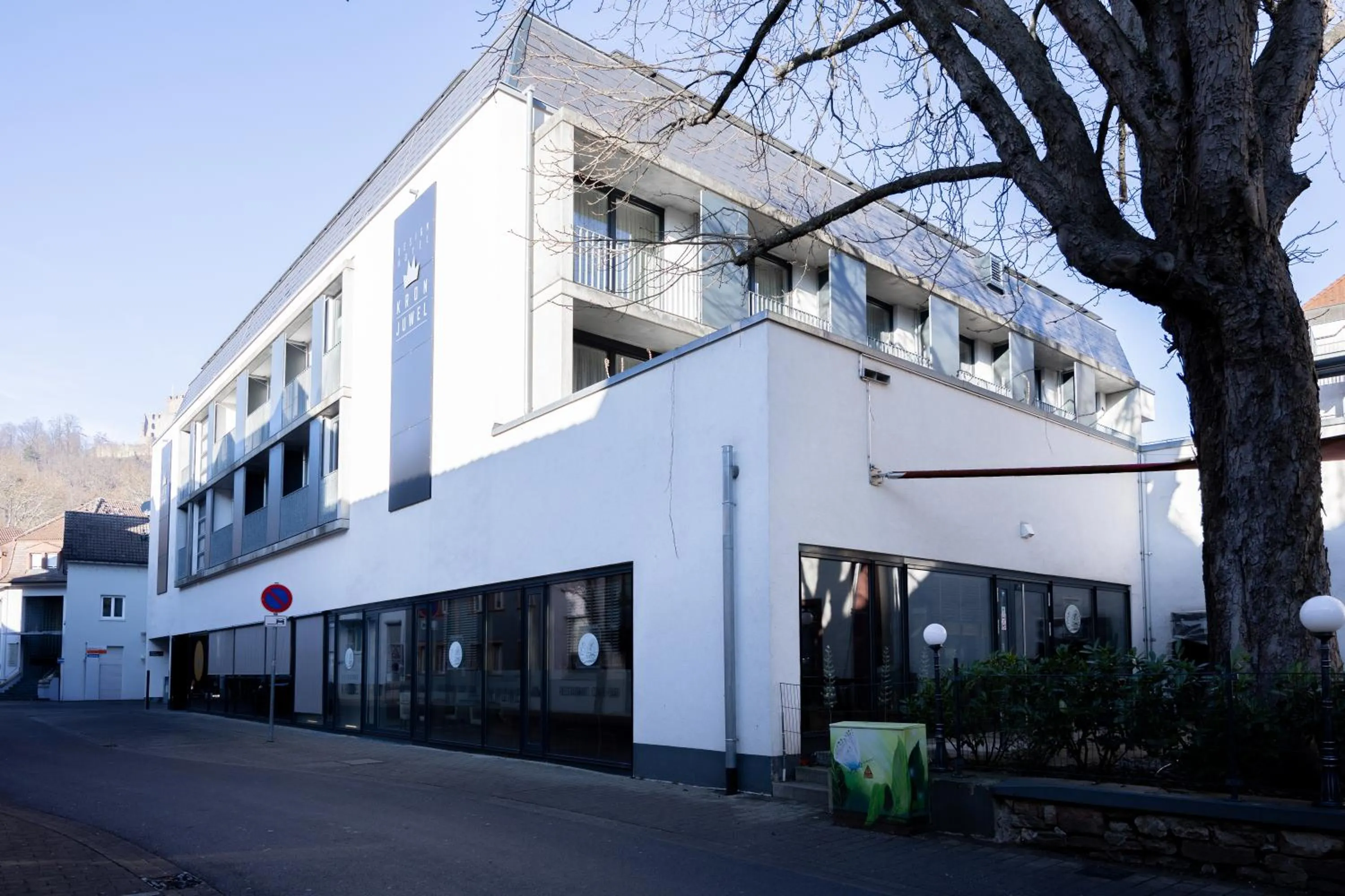 Property building in Digital Hotel Kronjuwel by BRIGHT Waldkirch - Self Check-in