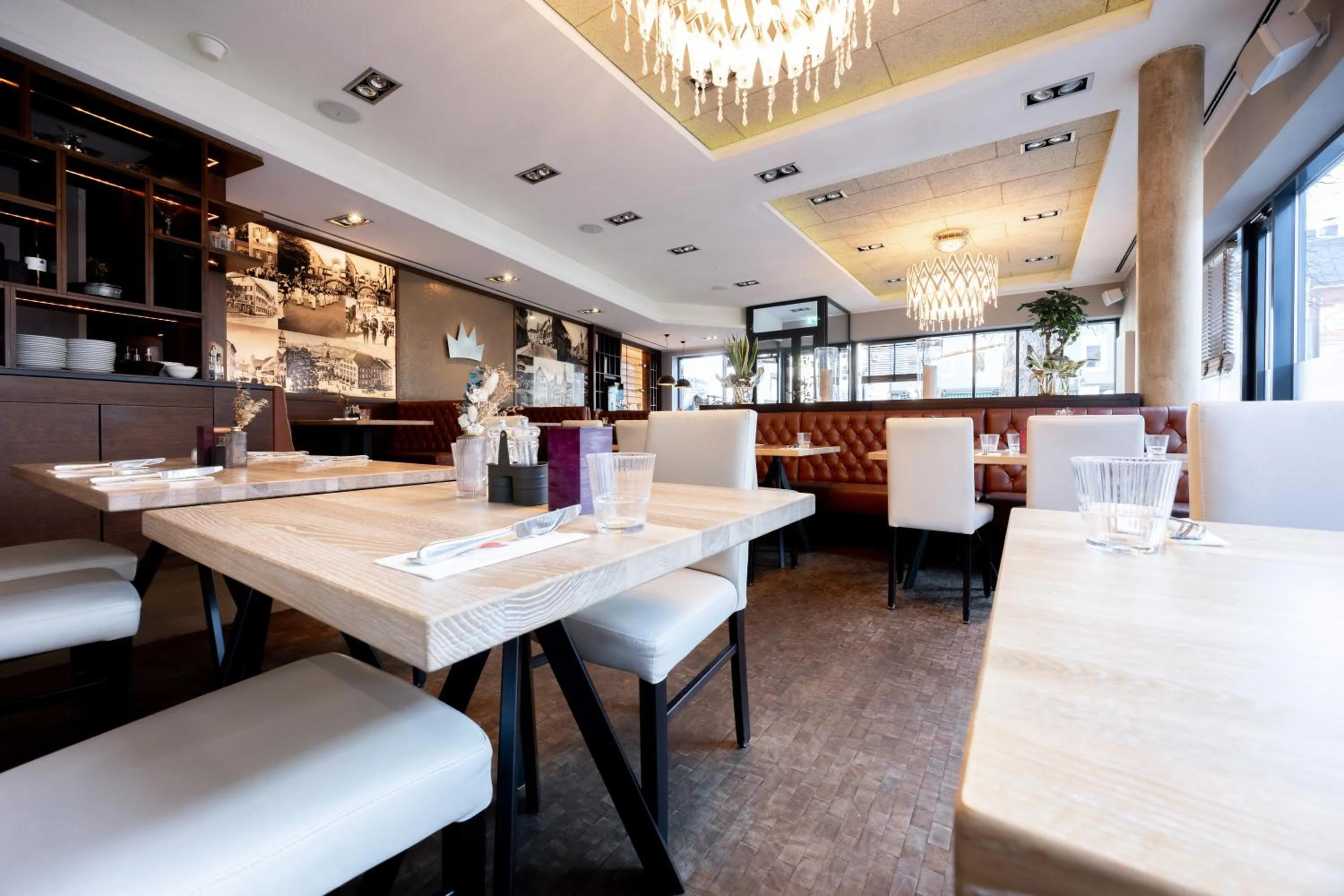 Restaurant/places to eat in Digital Hotel Kronjuwel by BRIGHT Waldkirch - Self Check-in