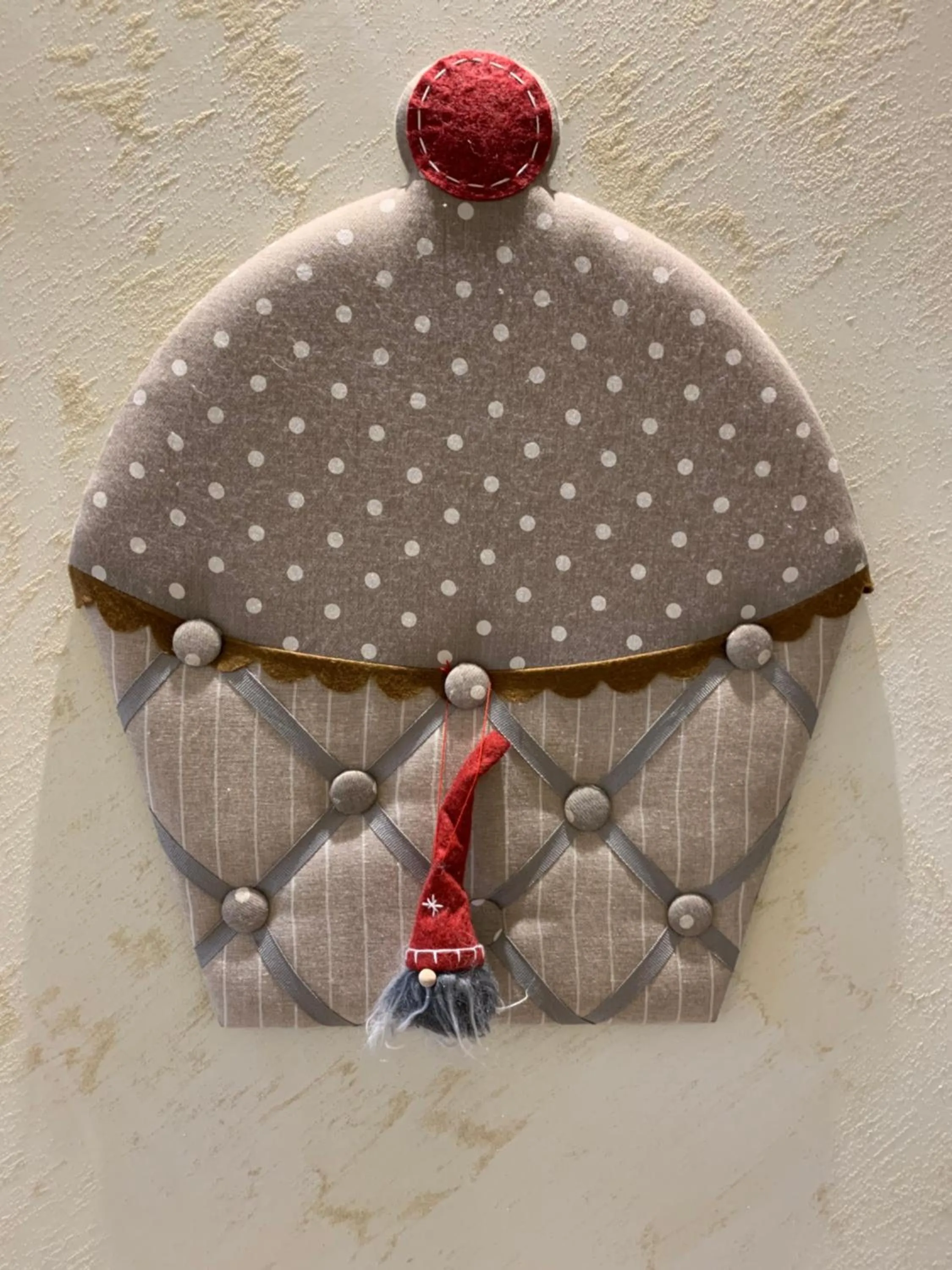 Decorative detail in B&B La Perla di Roma