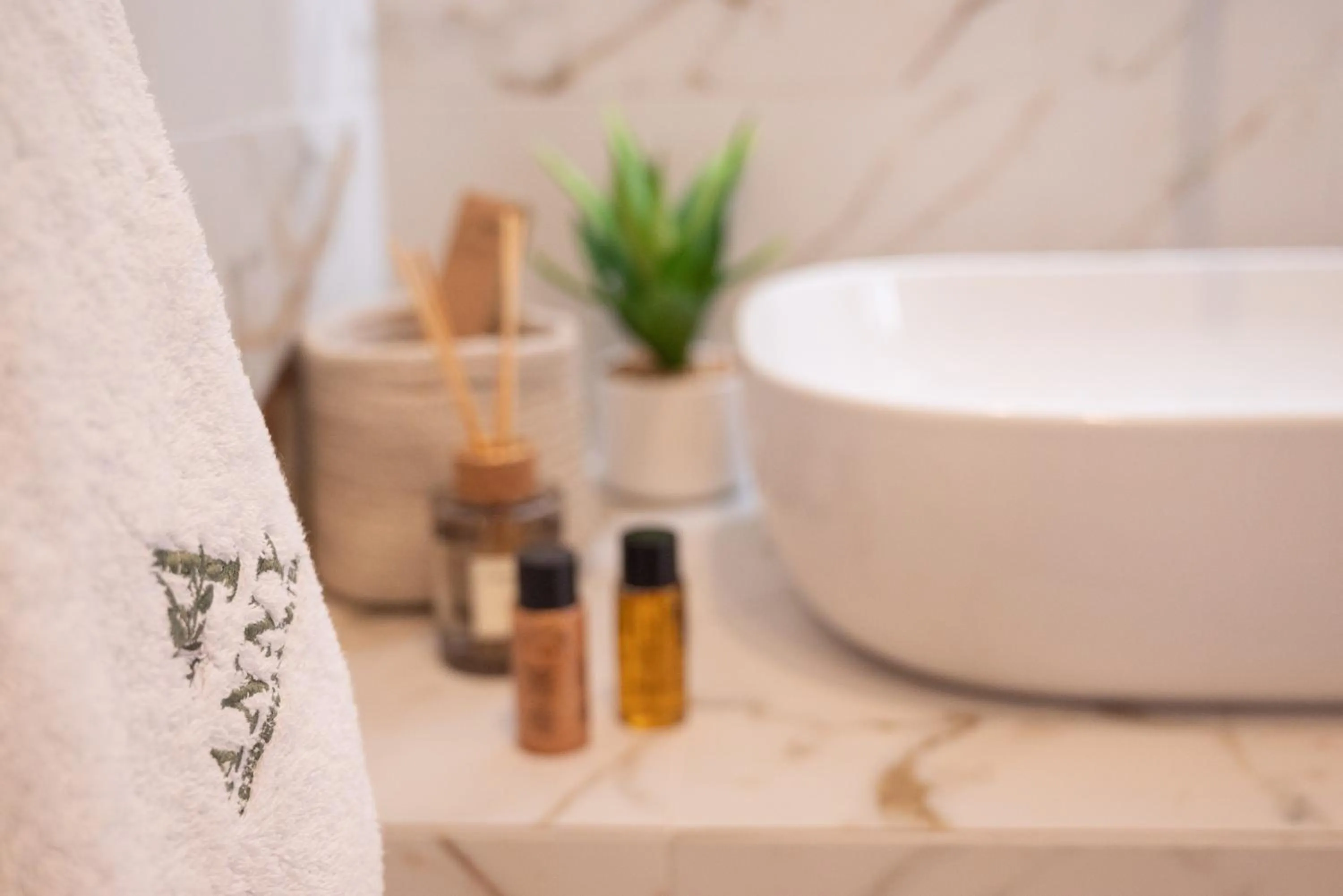 Anny's Residences & Suites