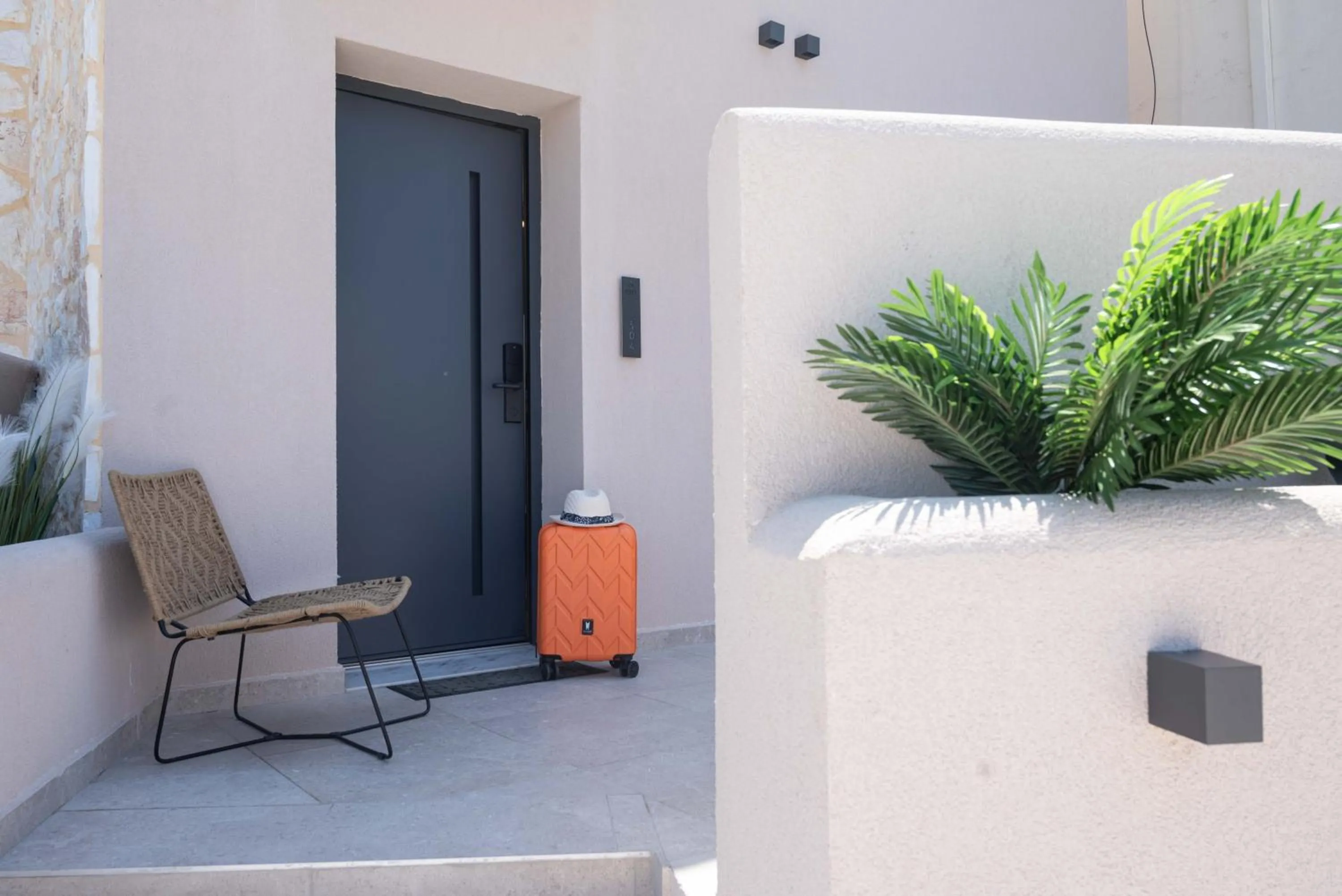 Anny's Residences & Suites