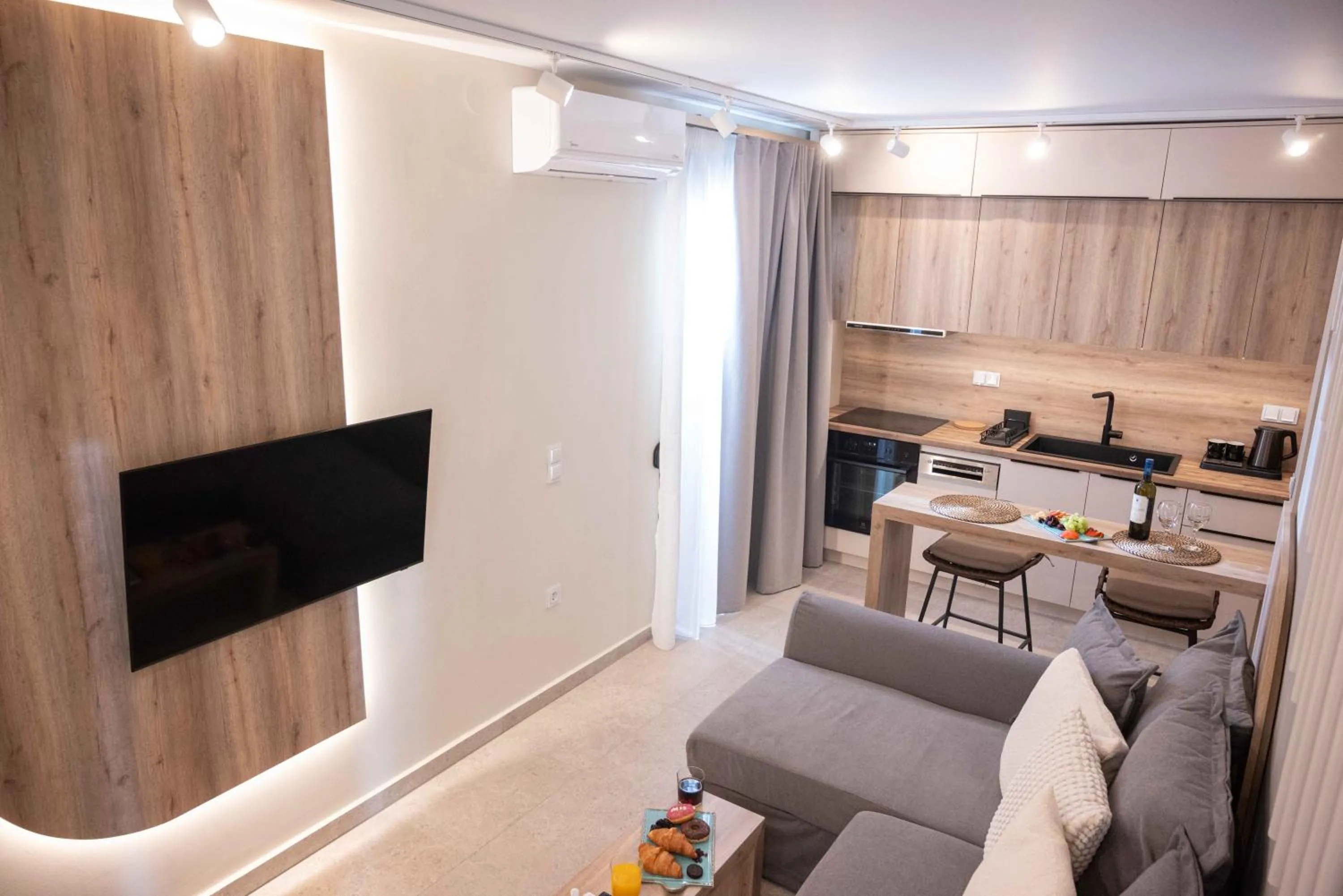 Anny's Residences & Suites