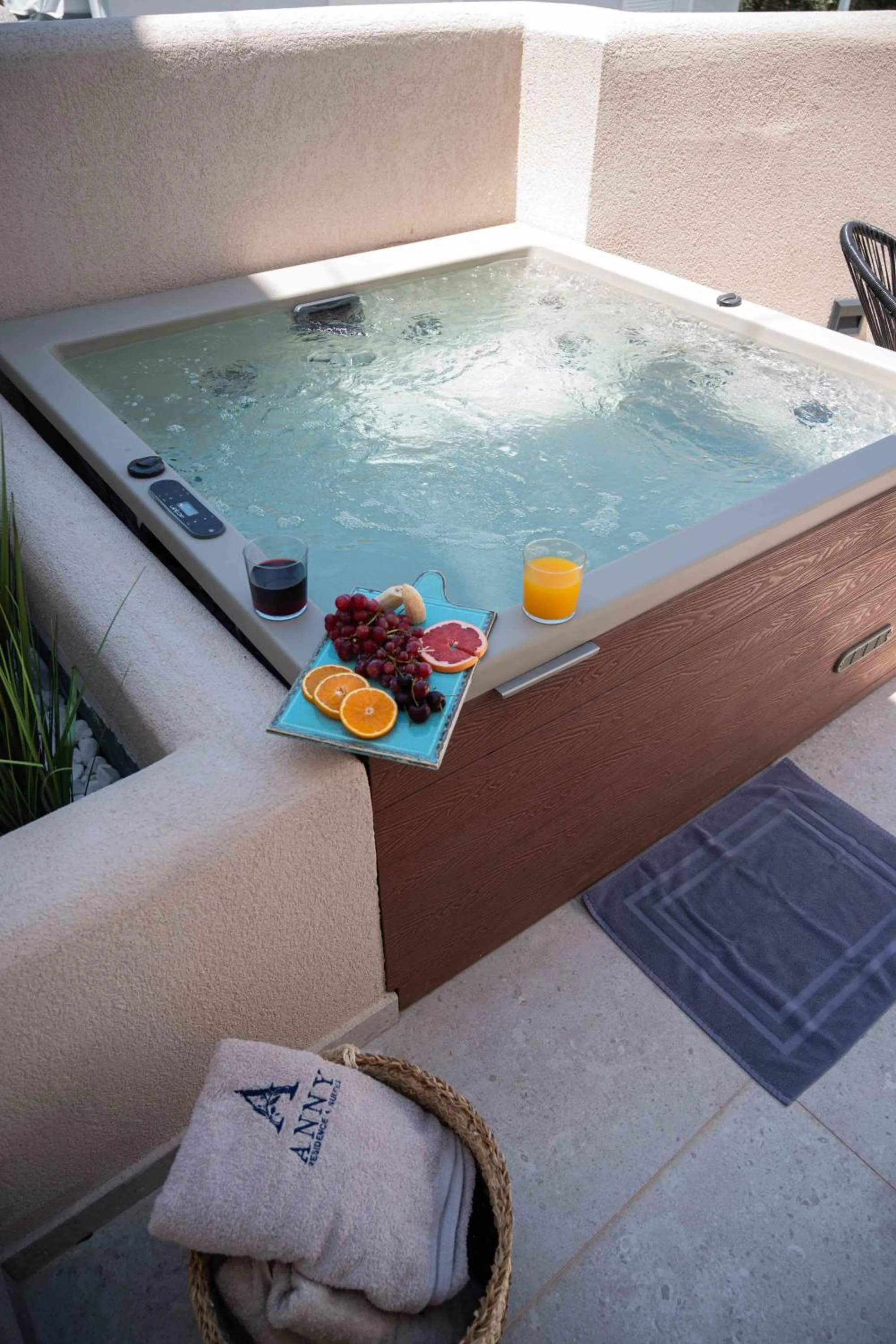 Anny's Residences & Suites