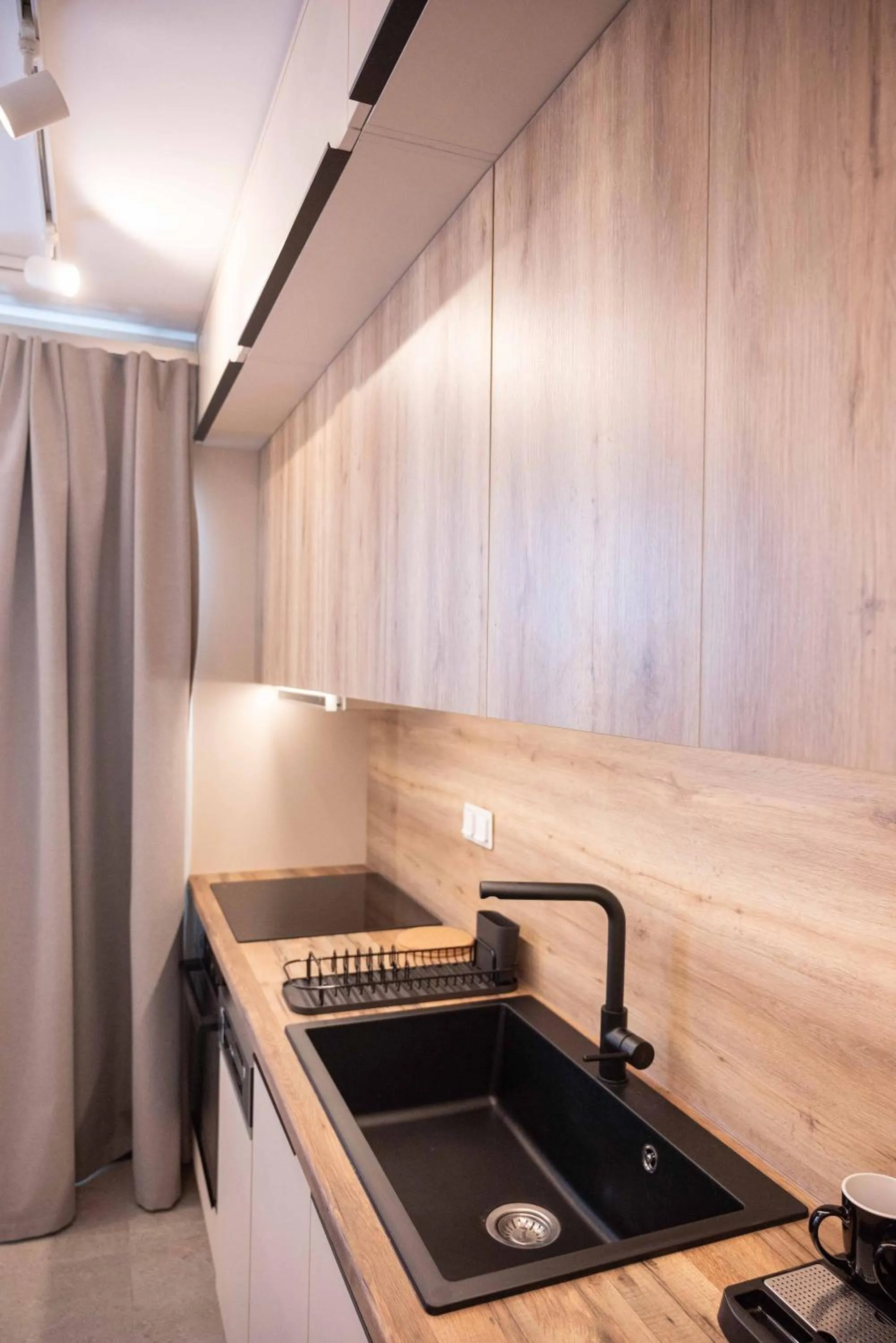 Anny's Residences & Suites