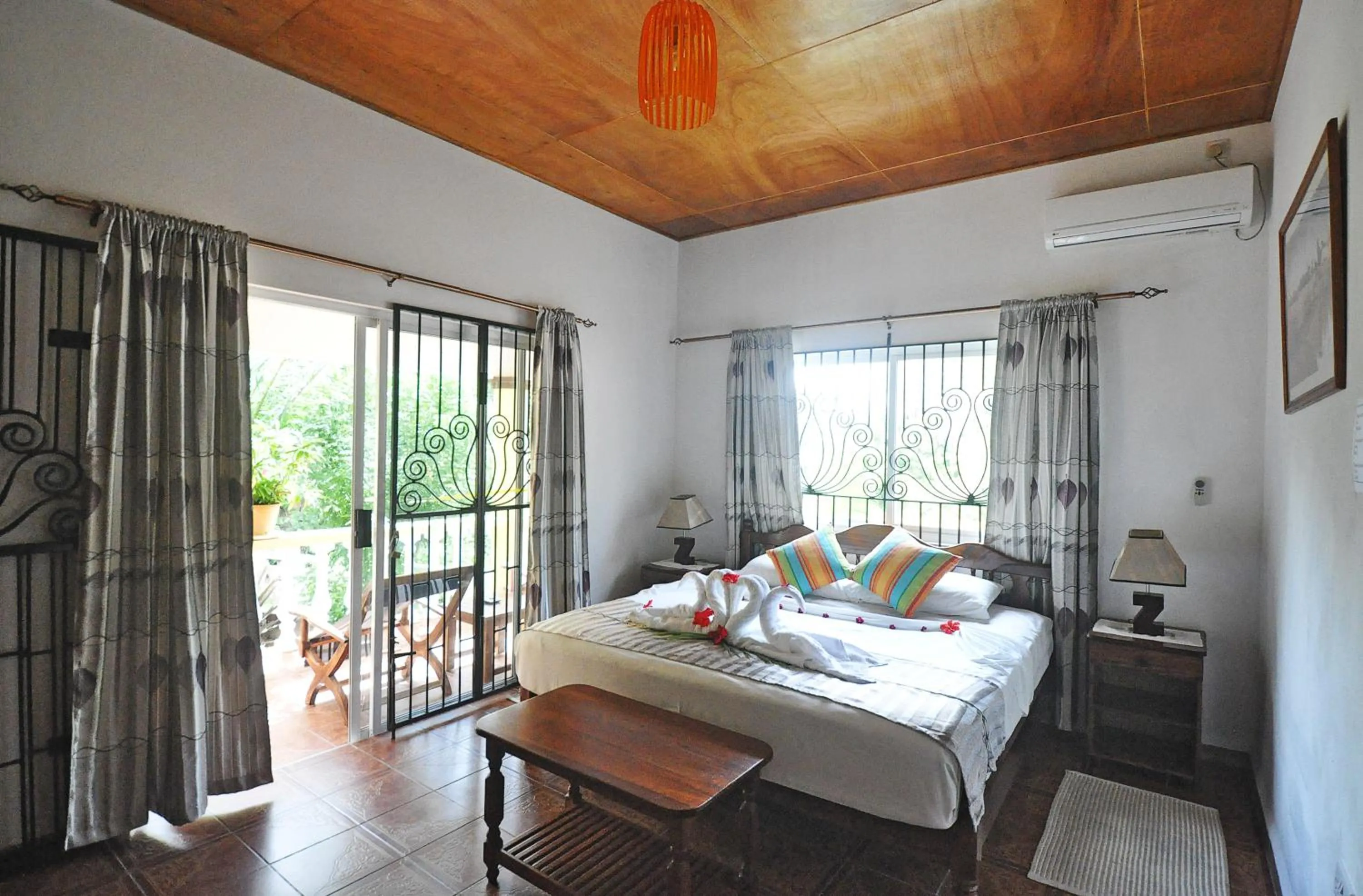 Bedroom, Bed in Acquario Guesthouse