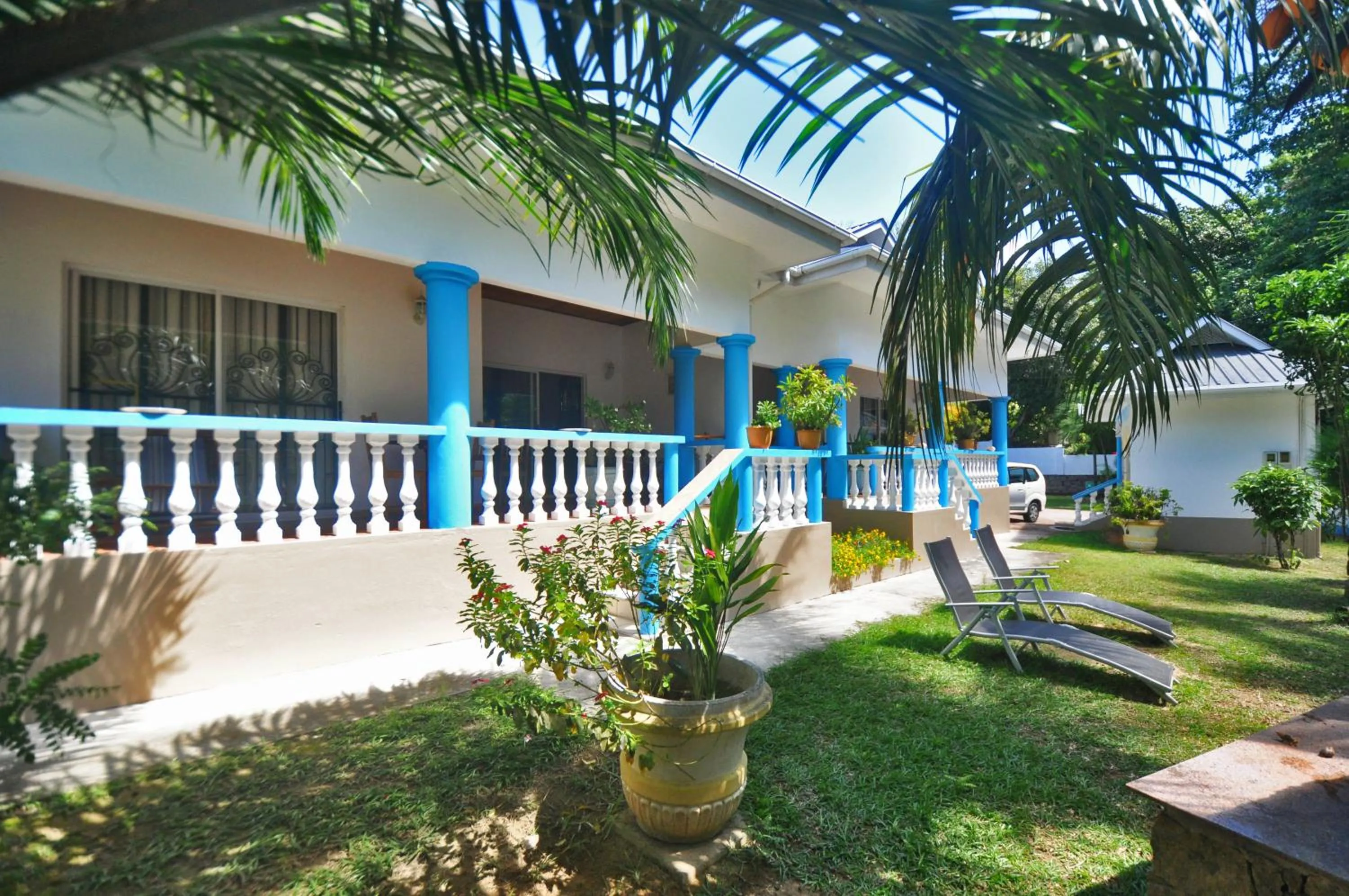 Facade/entrance in Acquario Guesthouse