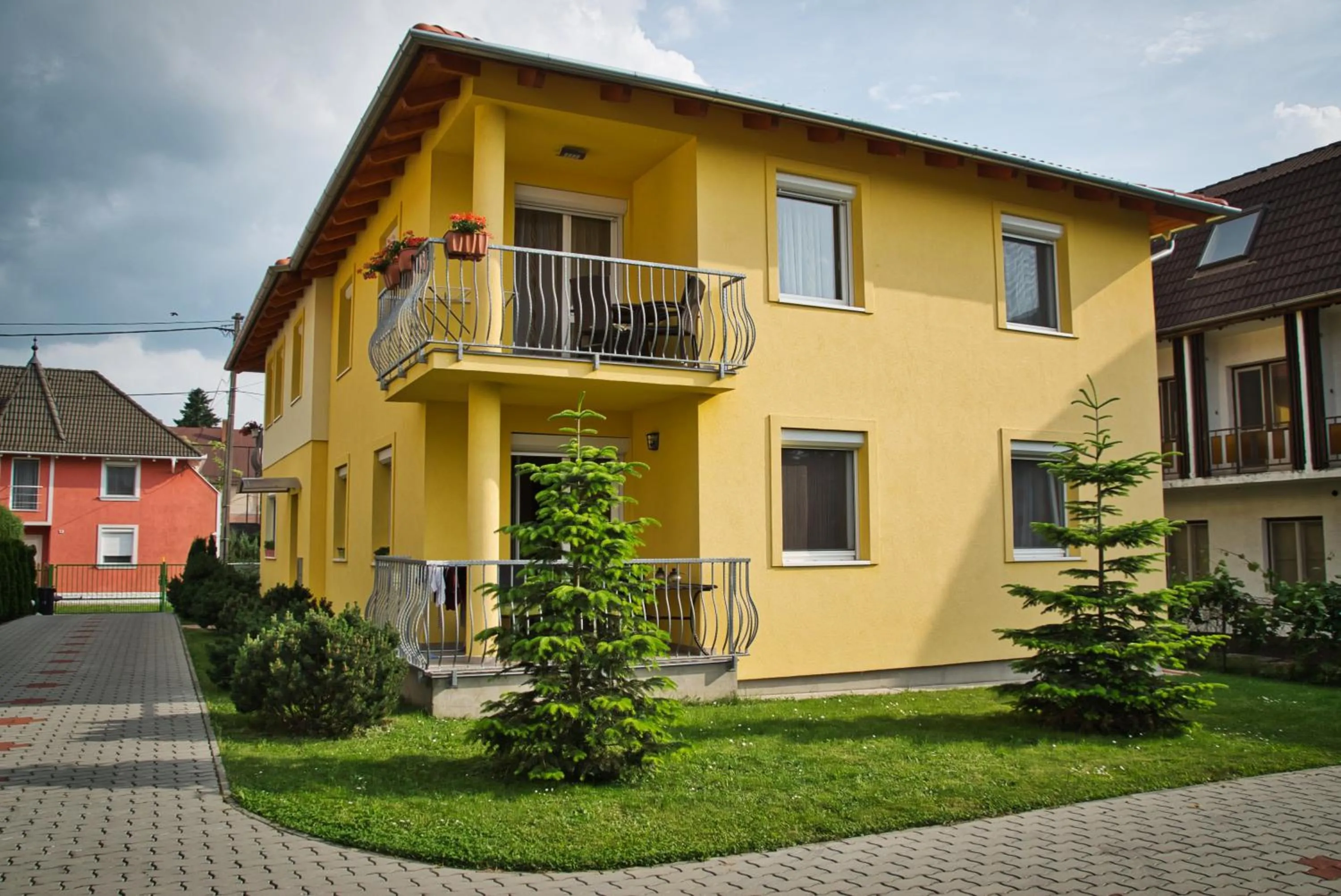 Two-Bedroom Apartment in Bodó Park Apartment