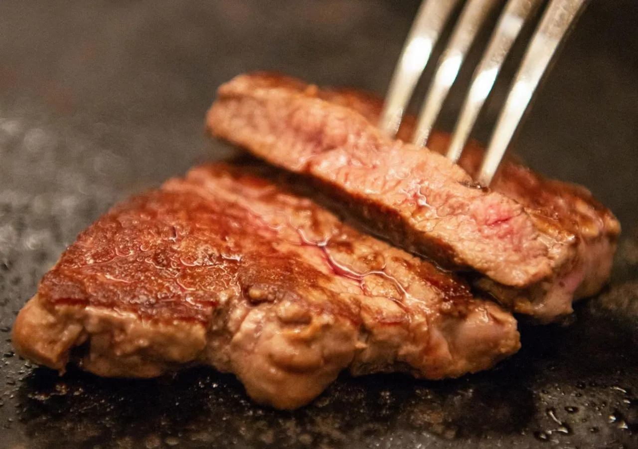 Food and drinks in Hotel Senshukaku