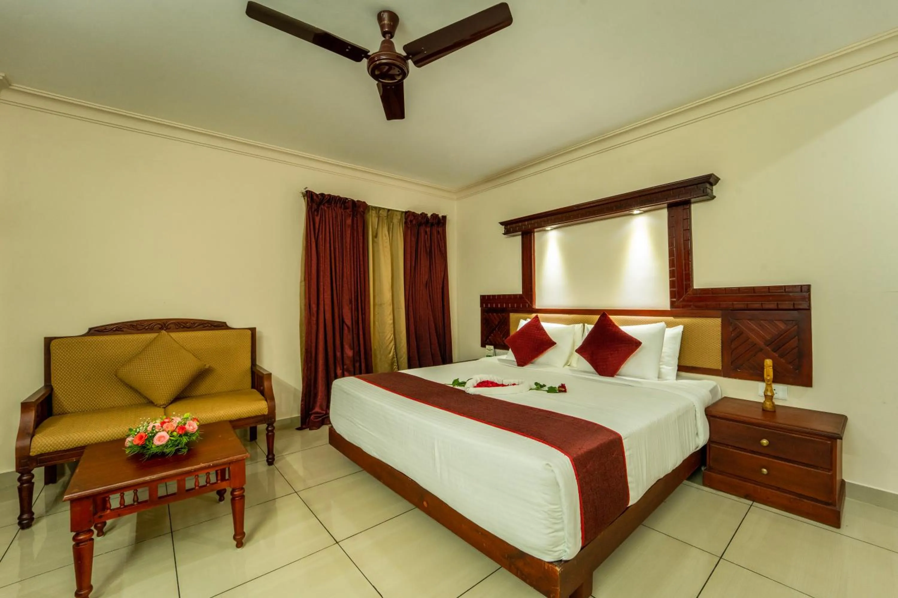 Bedroom, Bed in Pagoda Resorts Alleppey