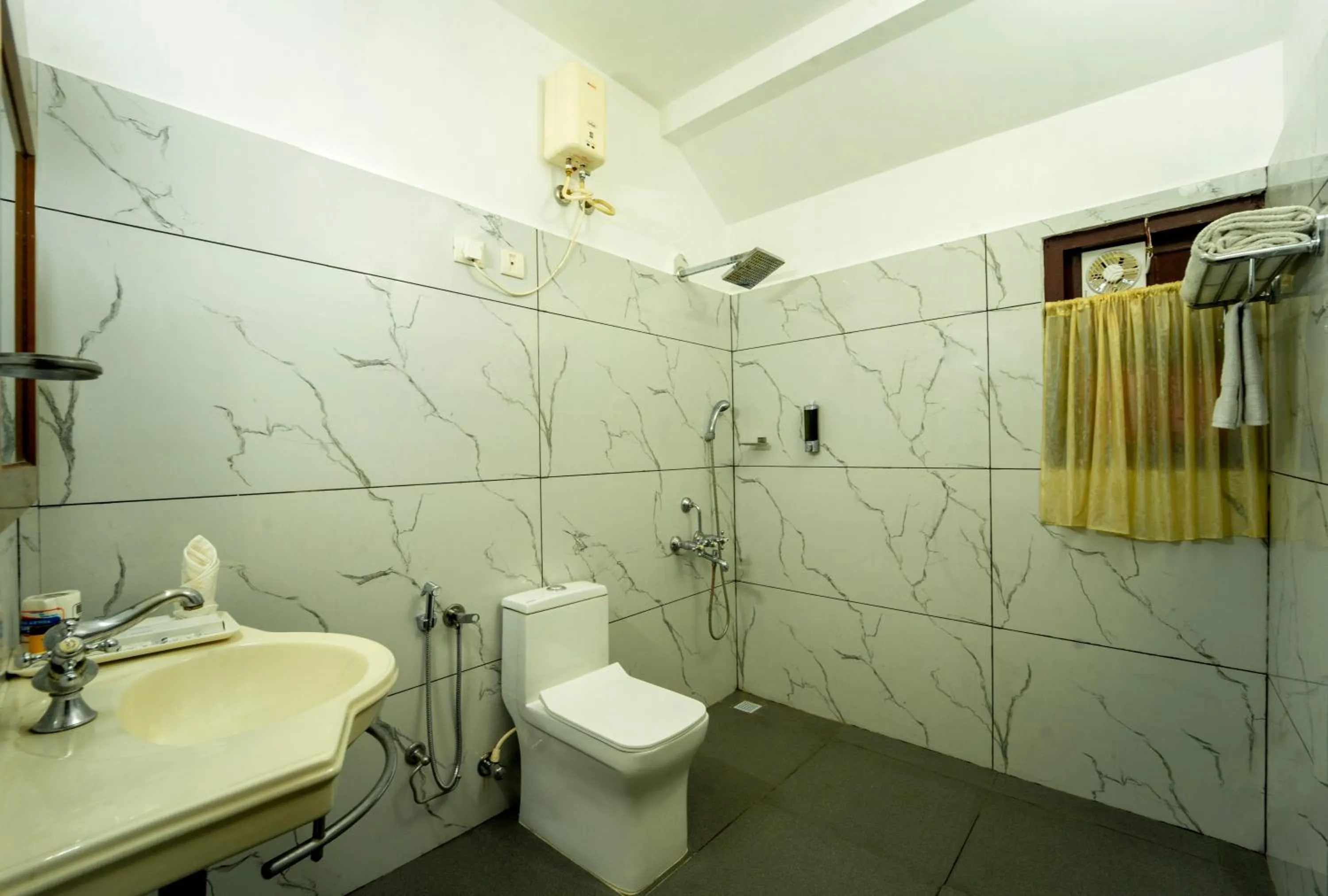 Pagoda Resorts Alleppey