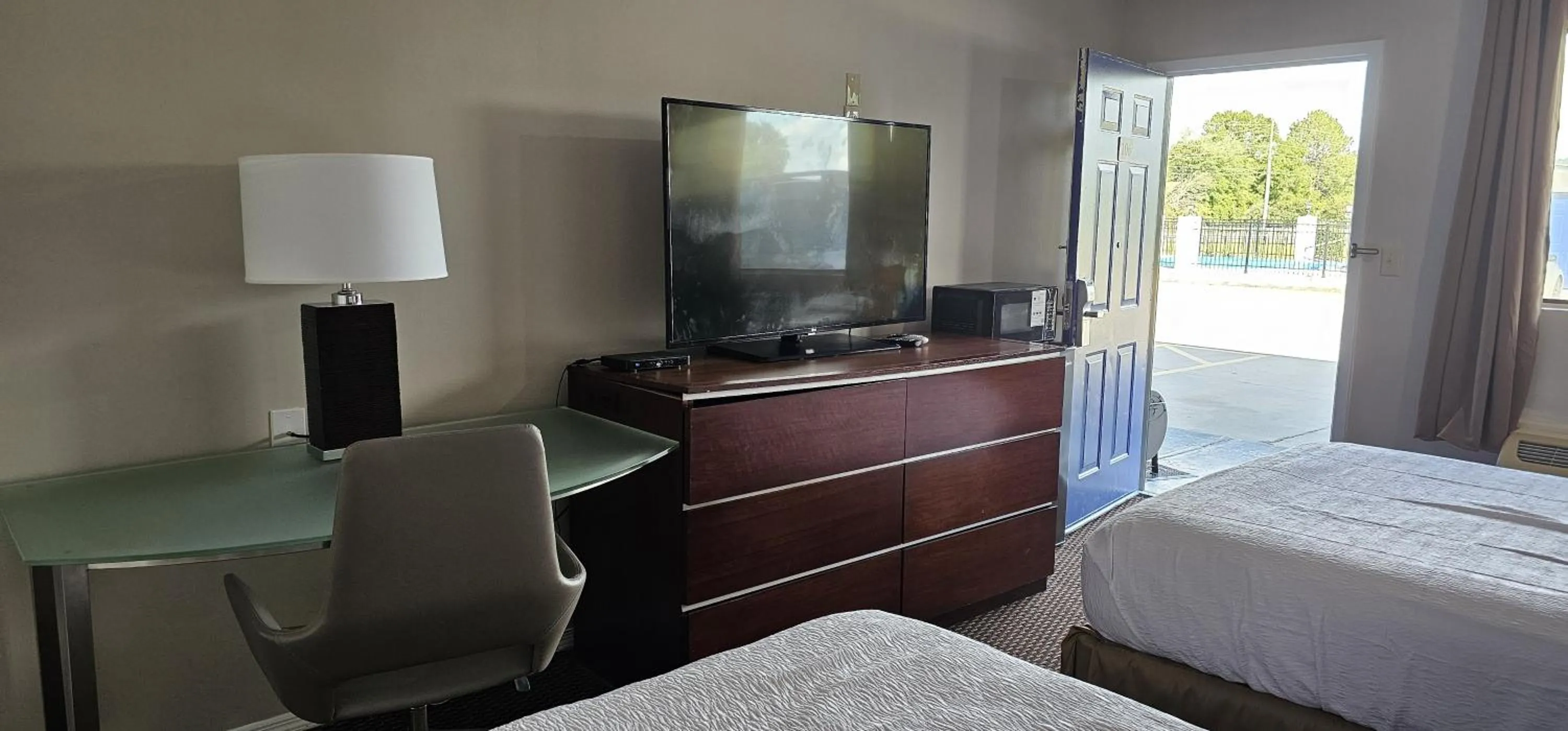 Sunrise Inn