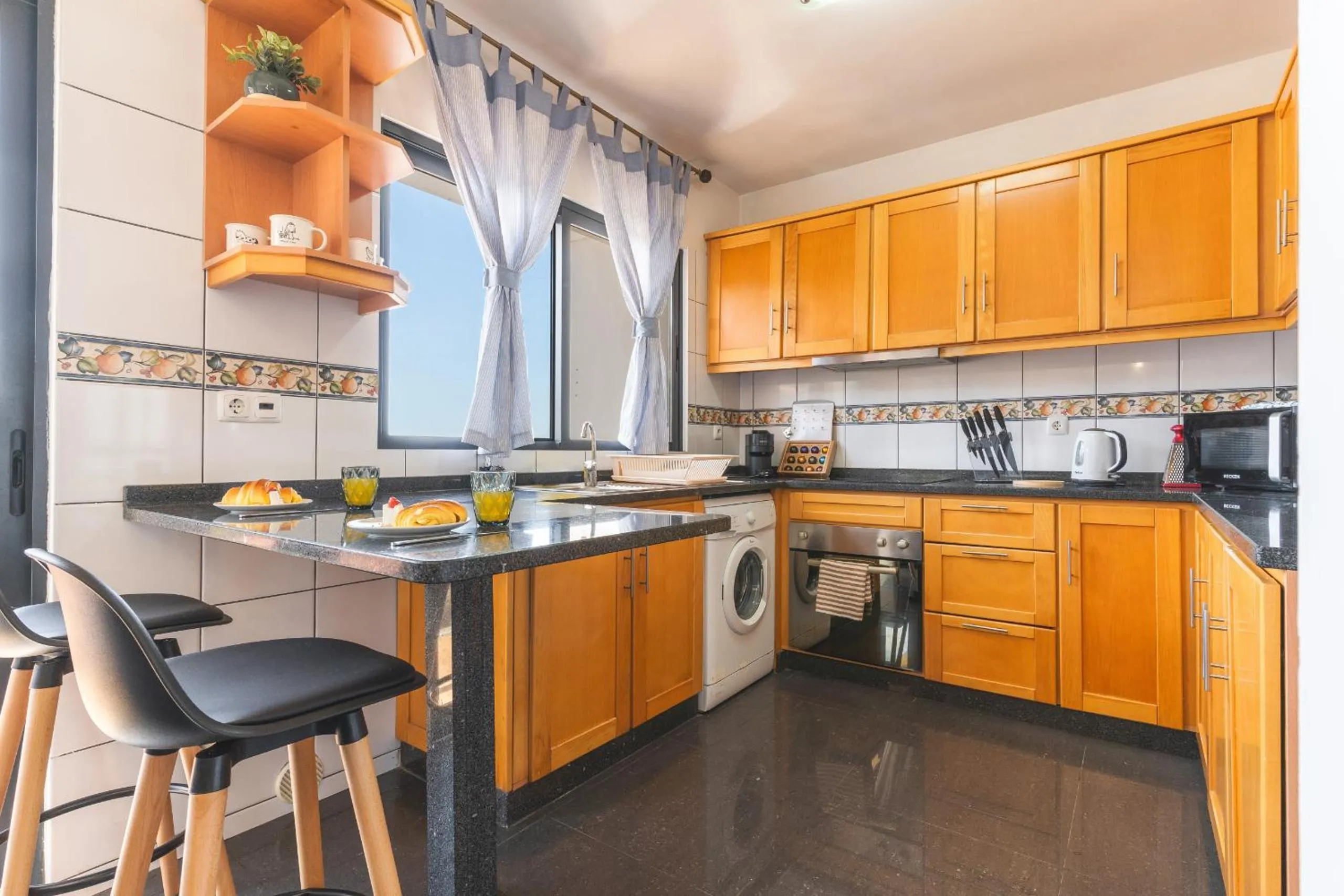Kitchen or kitchenette in Porlamar Apartment by Atlantic Holiday