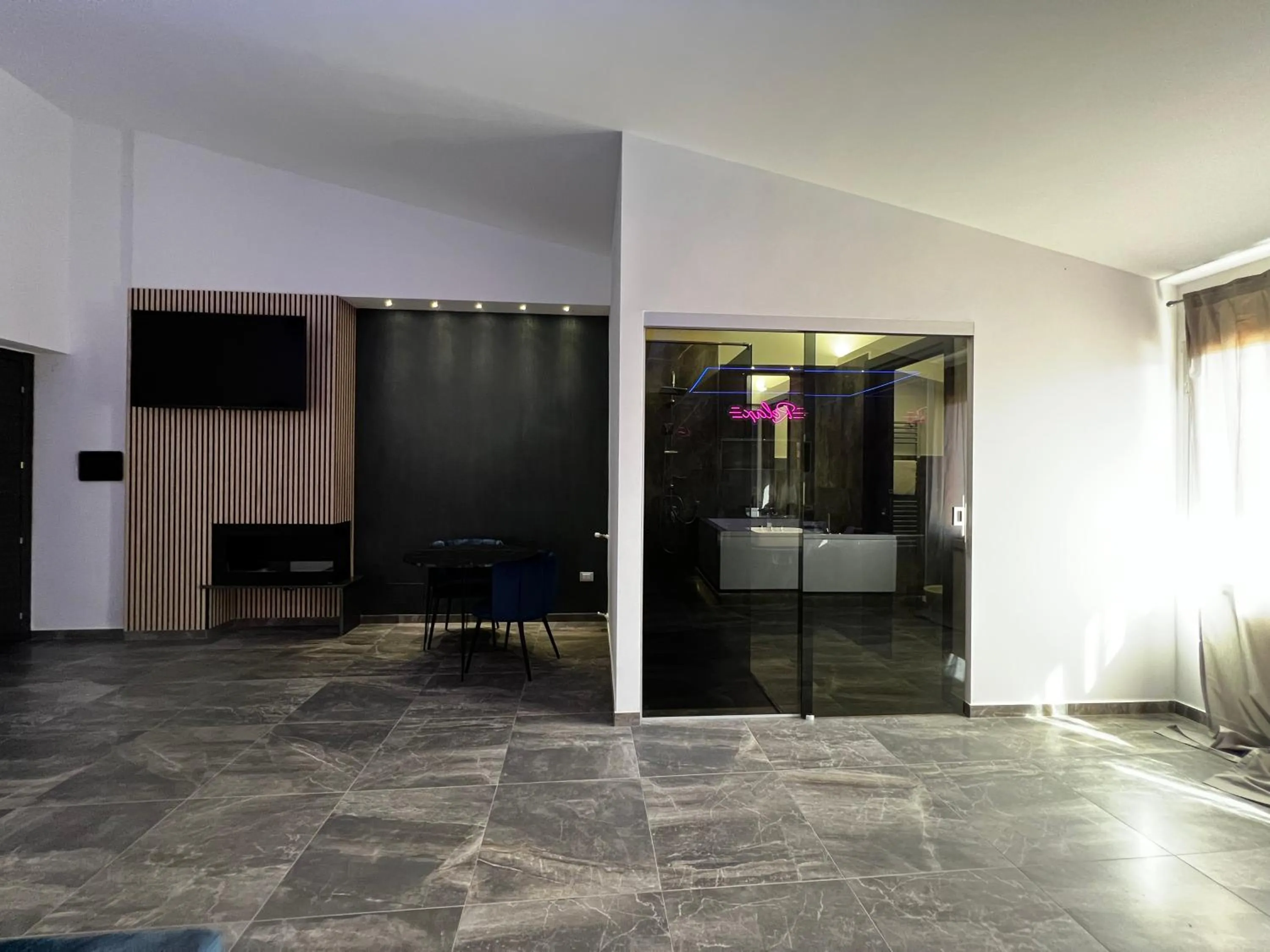 King Suite with Spa Bath in B&B Del Centro e SPA