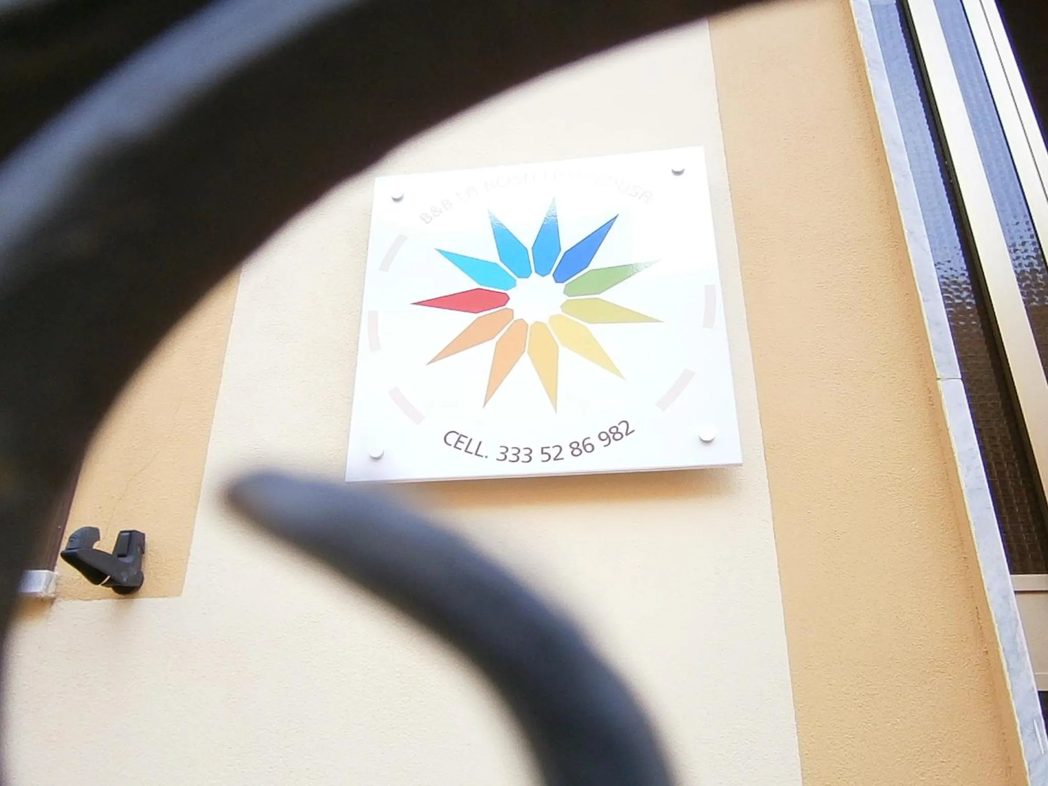 Property logo or sign in B&B La Rosa Lampedusa