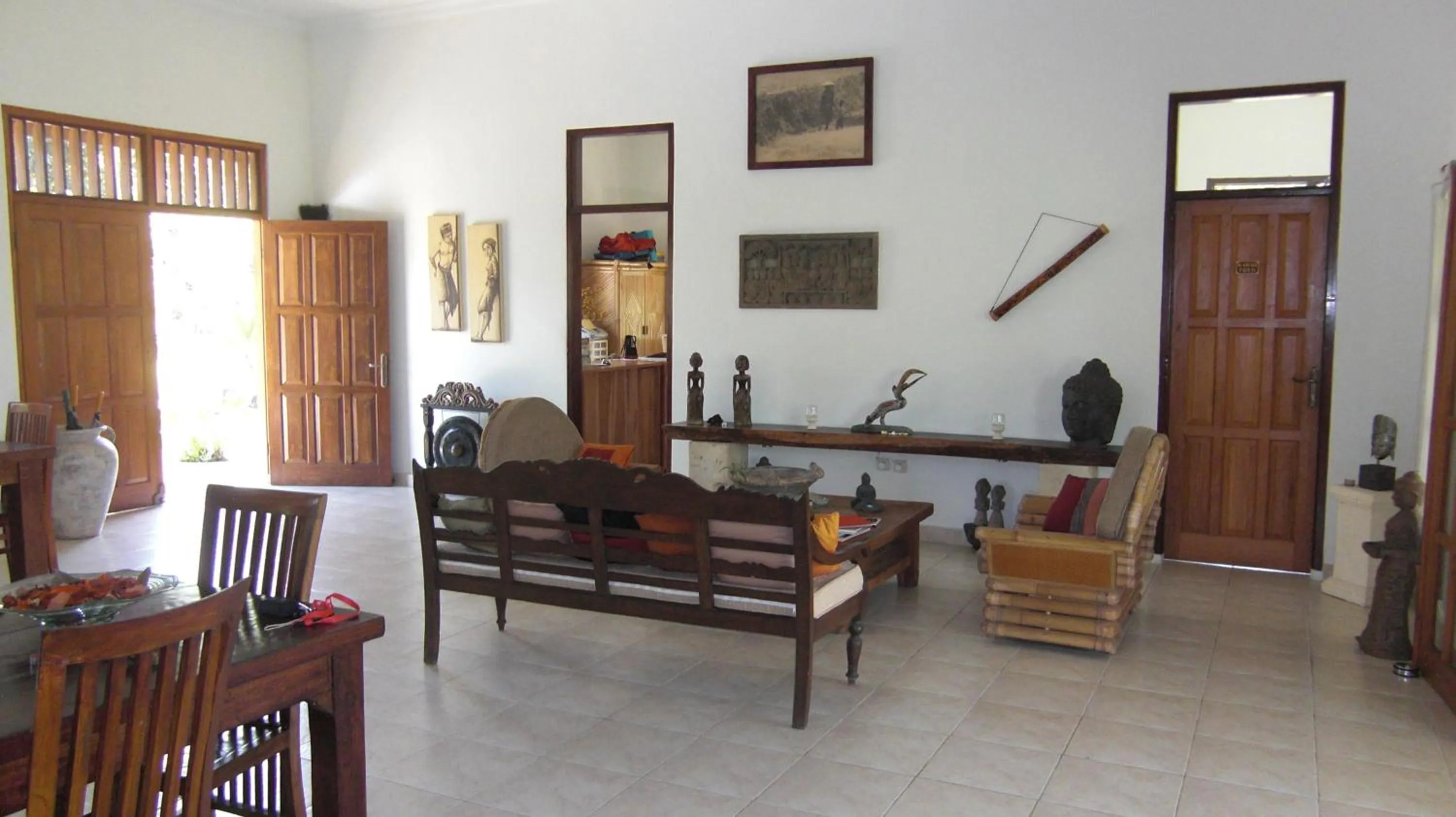 Lobby or reception in Rumah Kita Villa/hotel