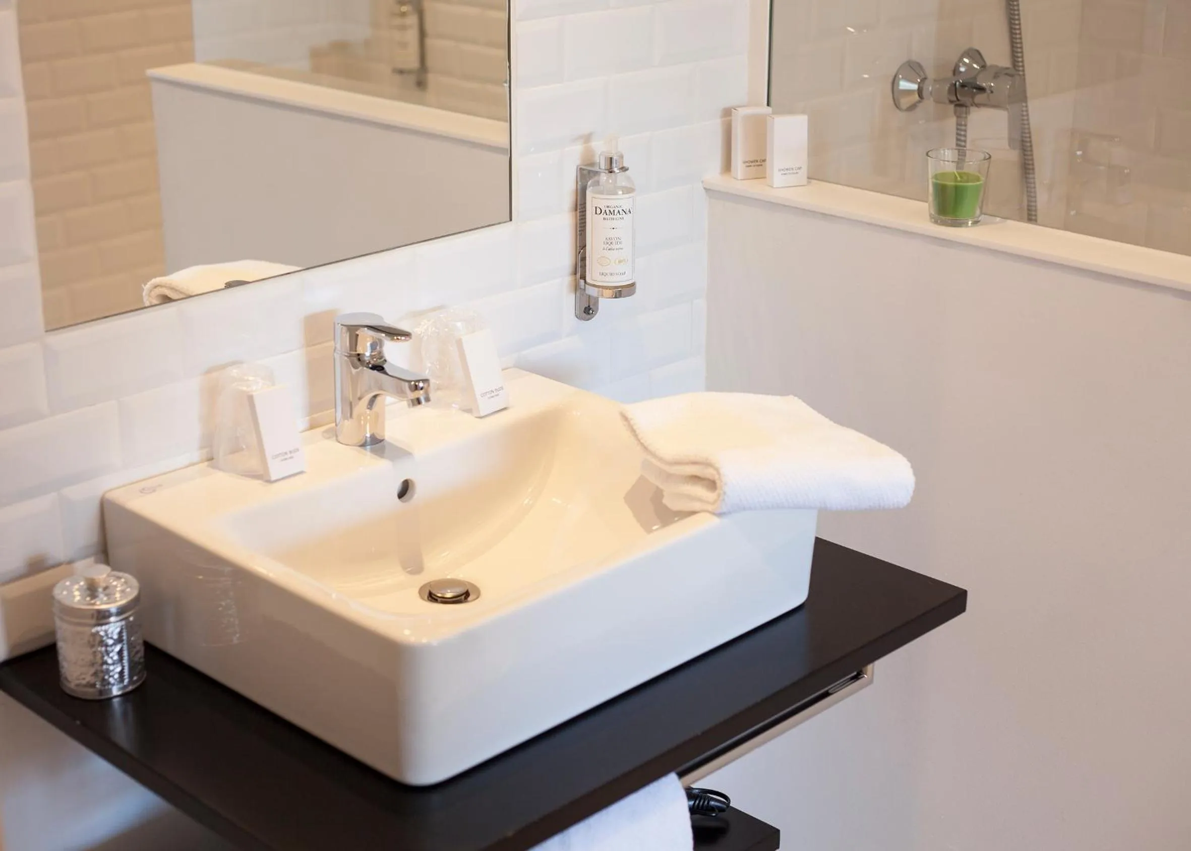 Bathroom in Hotel Balea