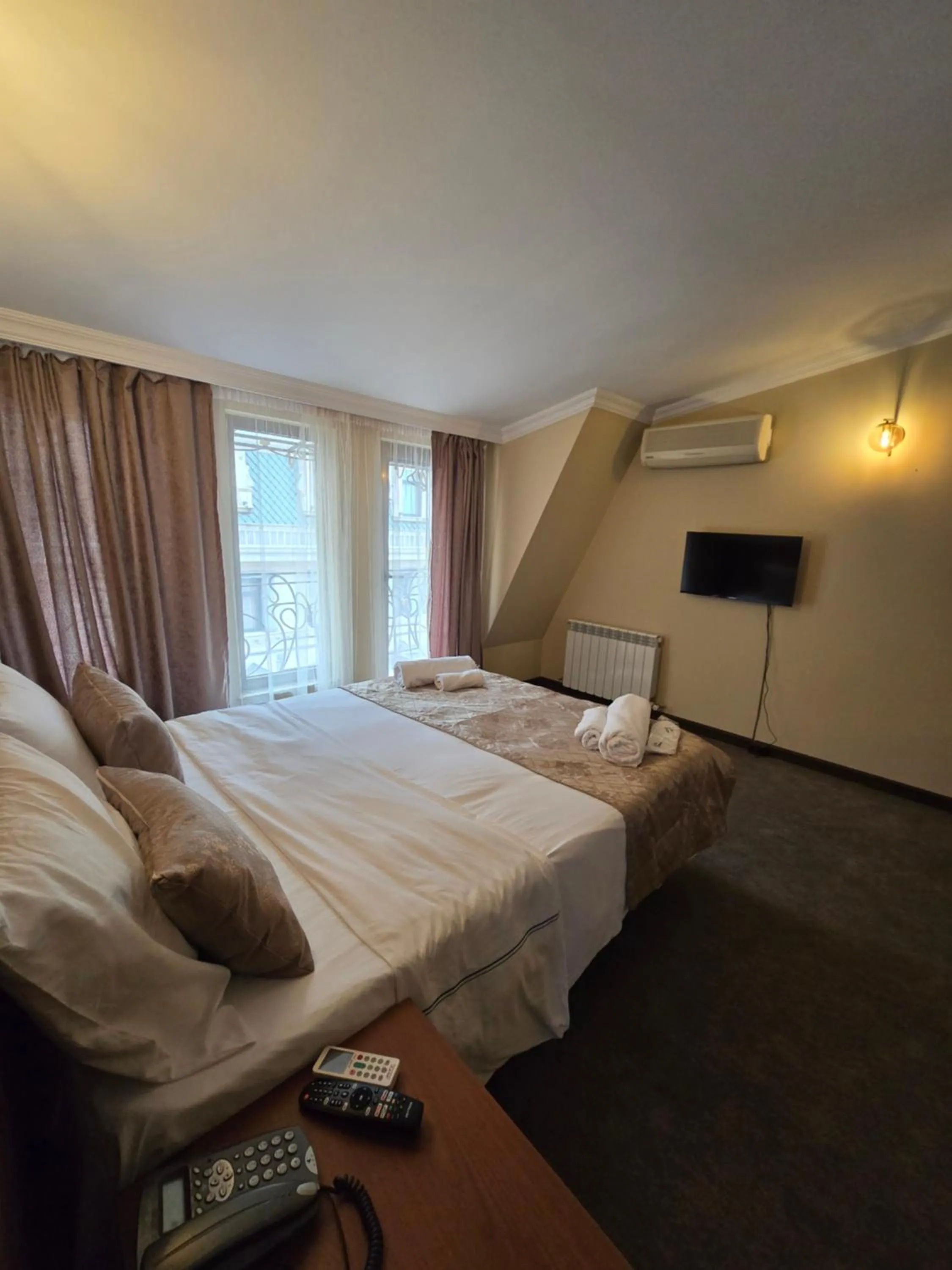 Bed in Ritsa Boutique Hotel