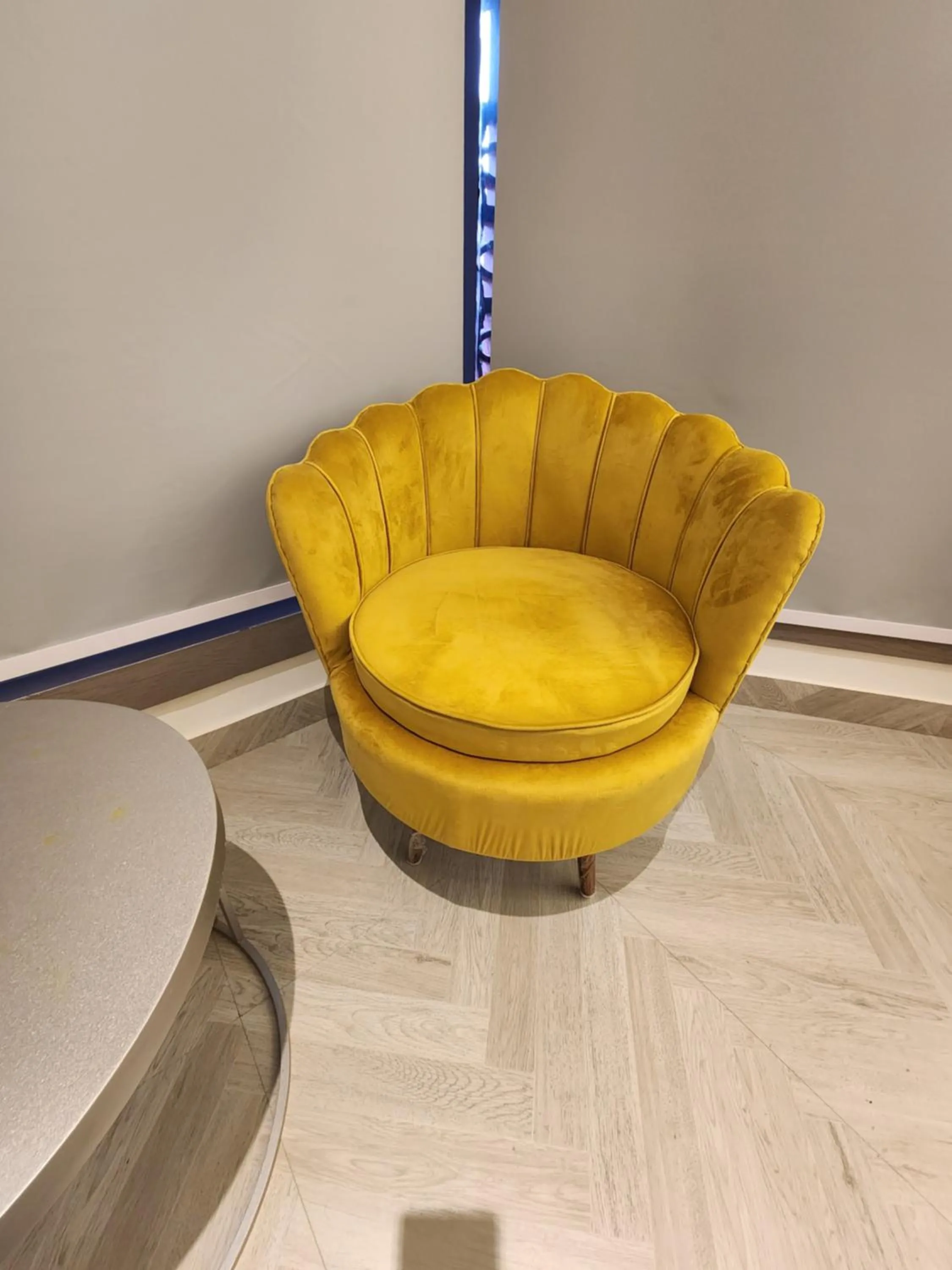 Seating area in Square 9 Inn - A Boutique Hotel