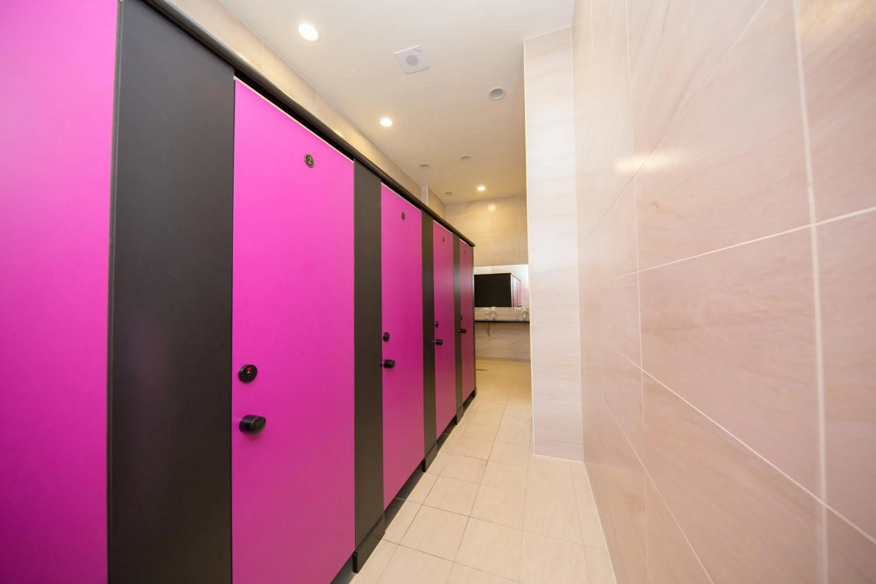 Bathroom in SleepBox Hostel