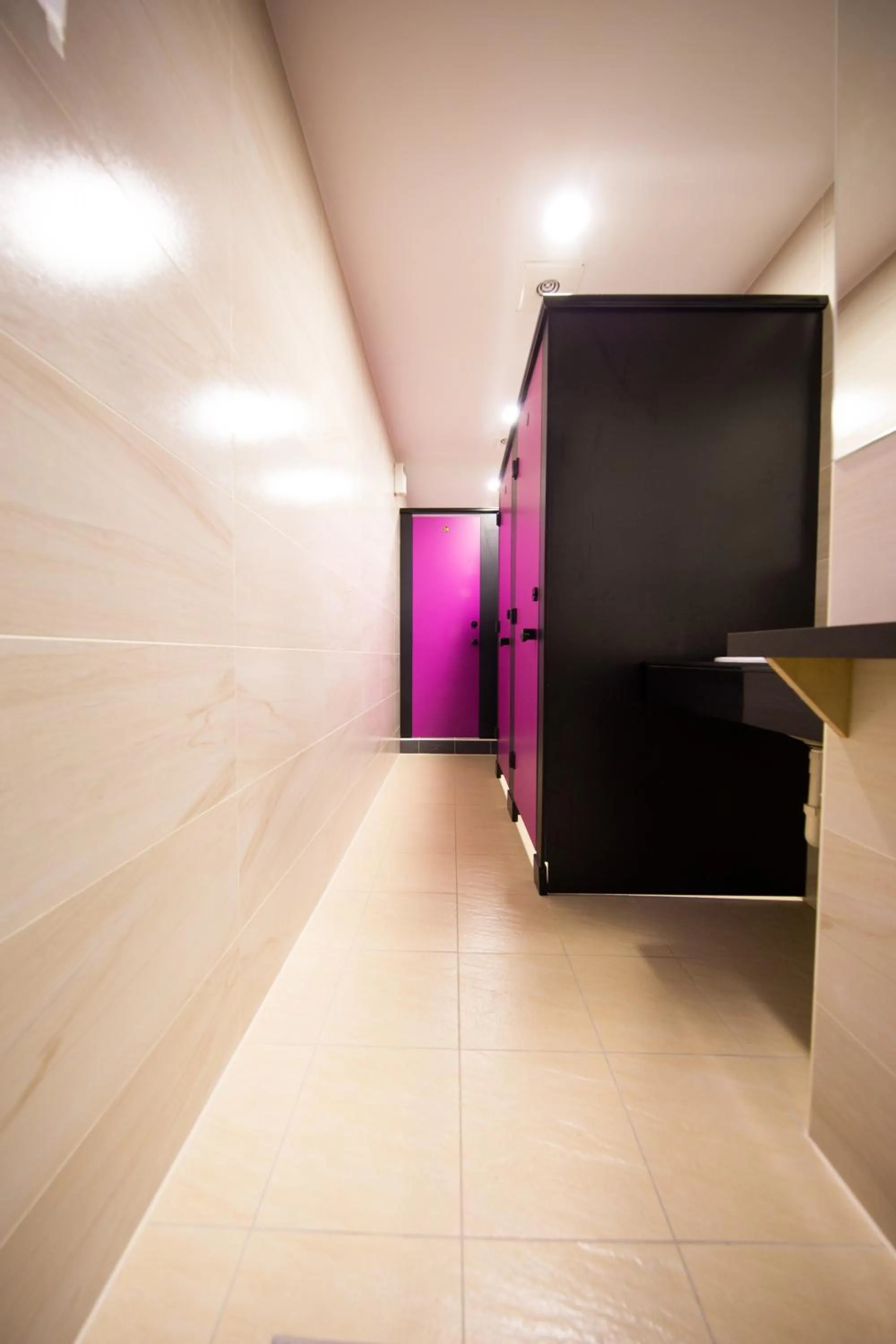 Bathroom in SleepBox Hostel