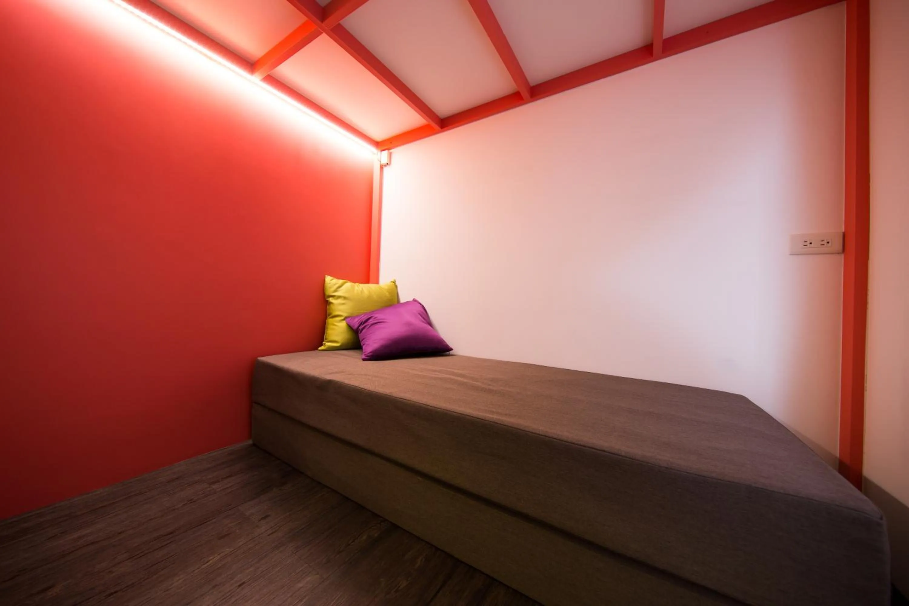 Bed in SleepBox Hostel