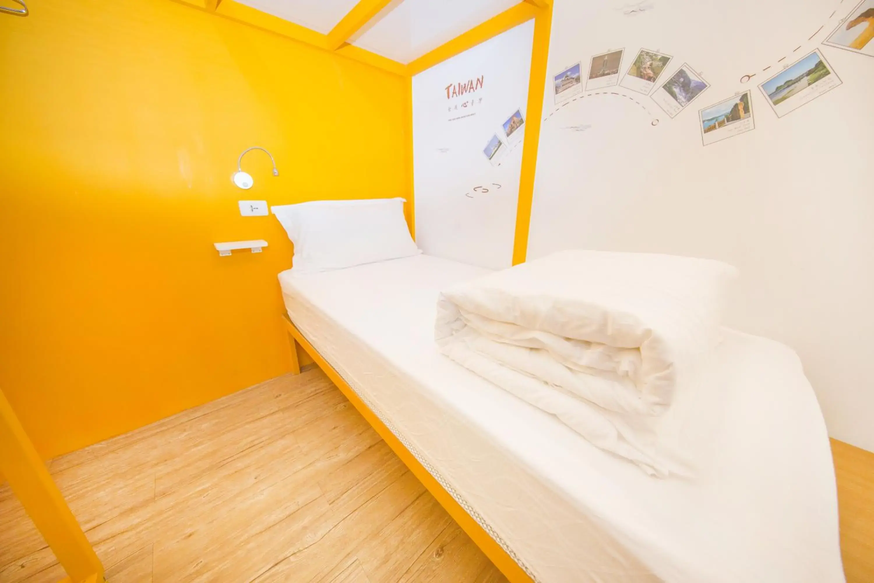 bunk bed, Bed in SleepBox Hostel bunk bed, Bed in SleepBox Hostel