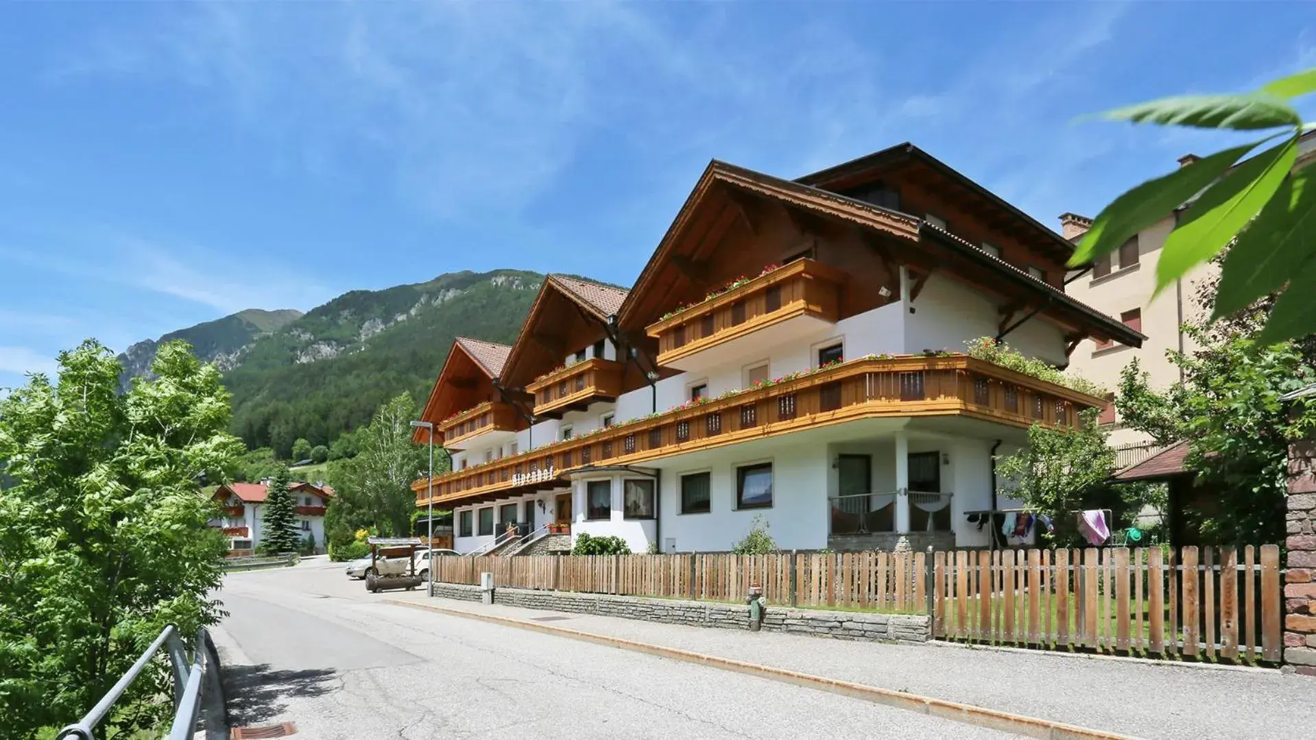 Pension Alpenhof B&B Pension Alpenhof B&B