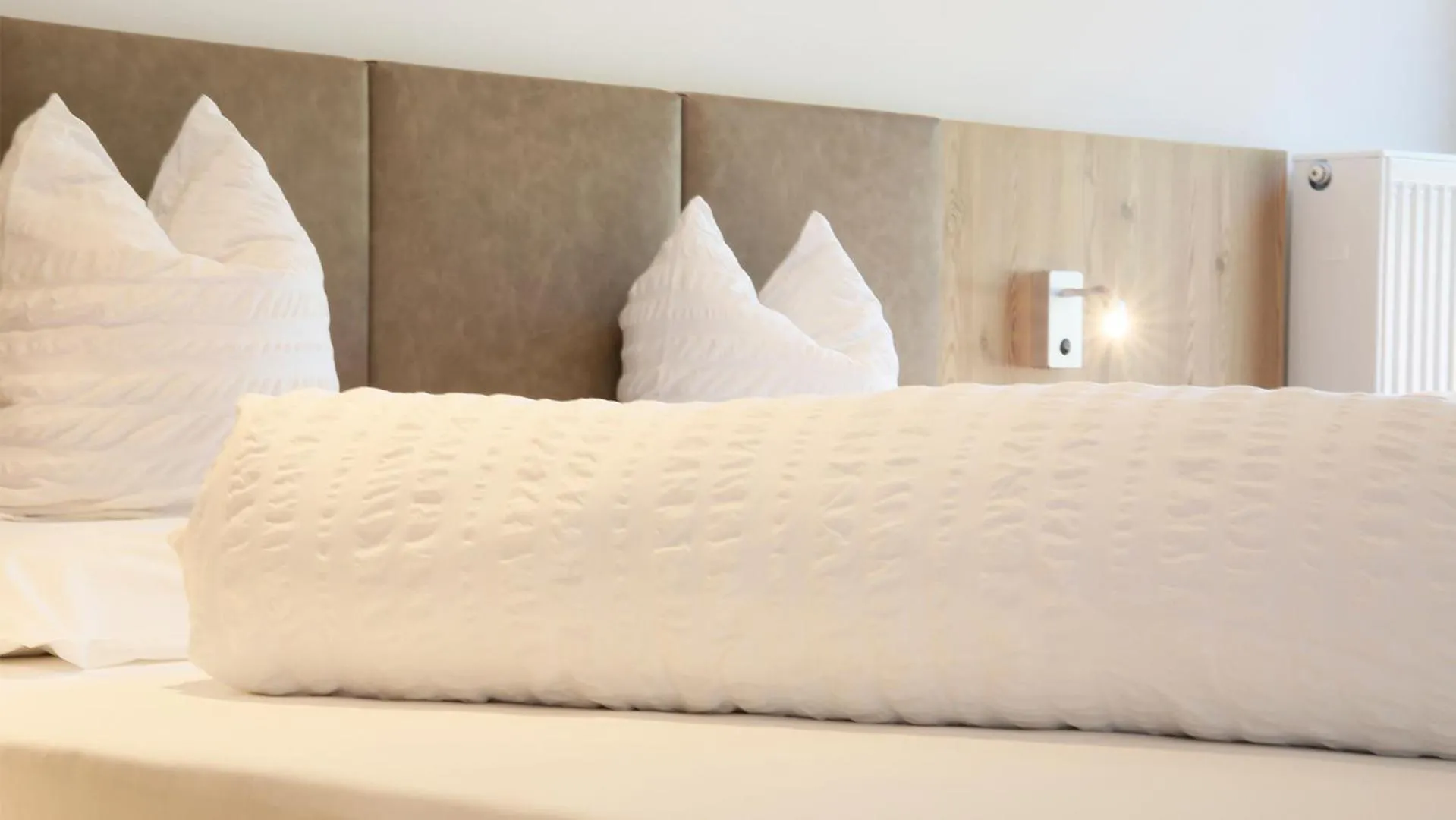 Bed in Pension Alpenhof B&B