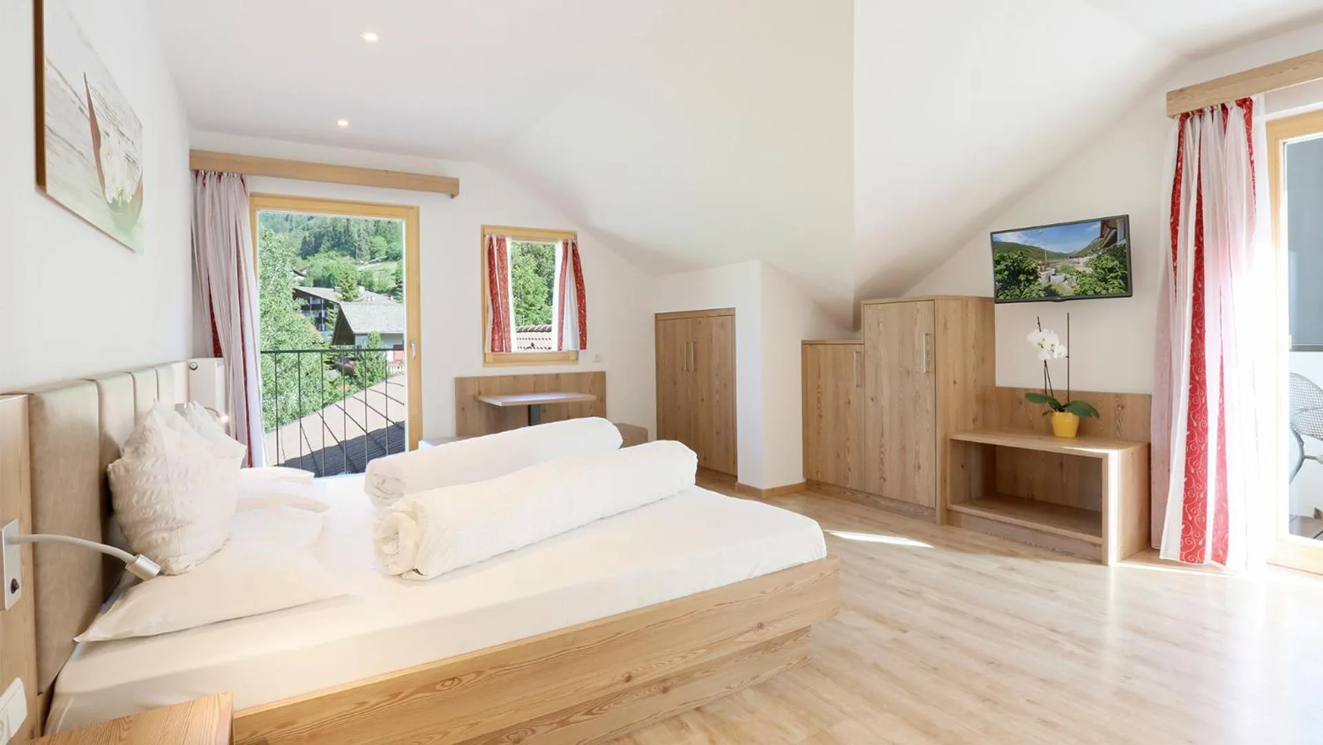 Bed in Pension Alpenhof B&B