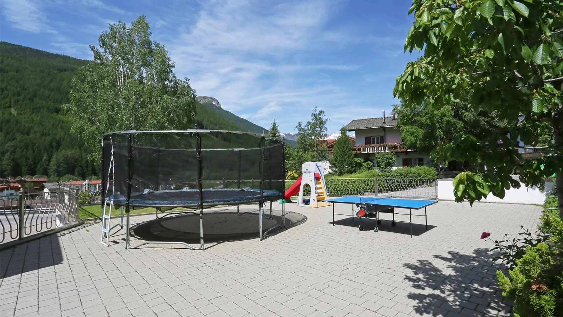 Children play ground in Pension Alpenhof B&B