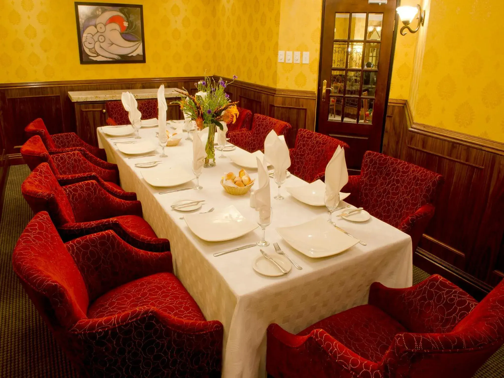 Restaurant/places to eat in Sunbird Mount Soche Restaurant/places to eat in Sunbird Mount Soche