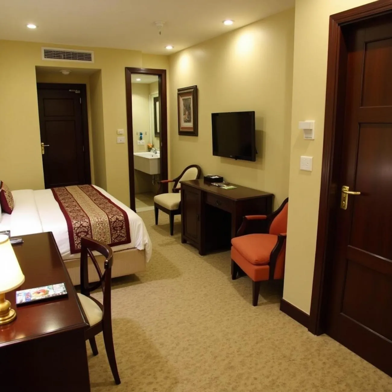 Bedroom in Hotel Urban Royale - IGI Airport Delhi