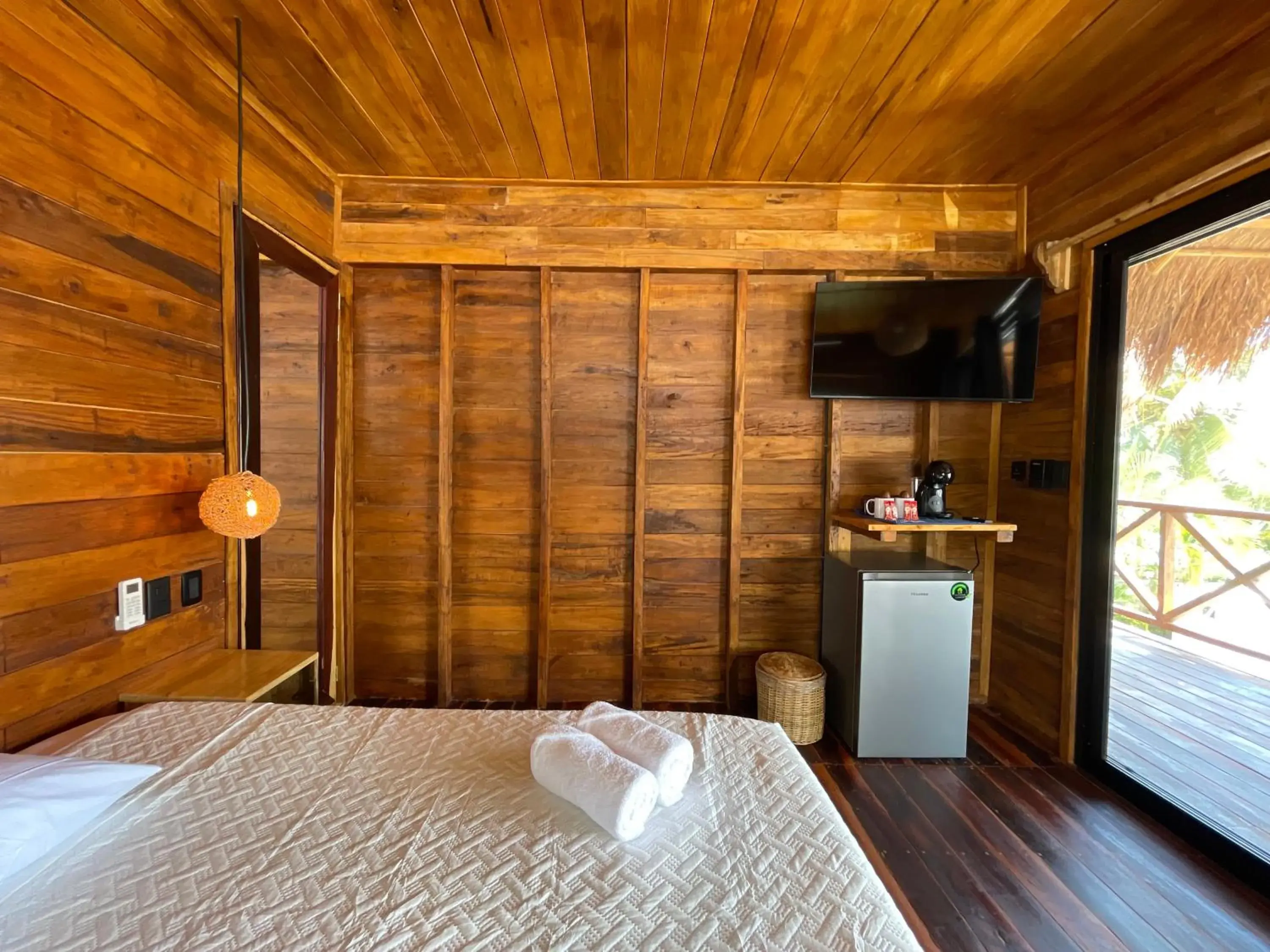 TV and multimedia, Bed in Hotel Solana Bacalar Lakefront TV and multimedia, Bed in Hotel Solana Bacalar Lakefront