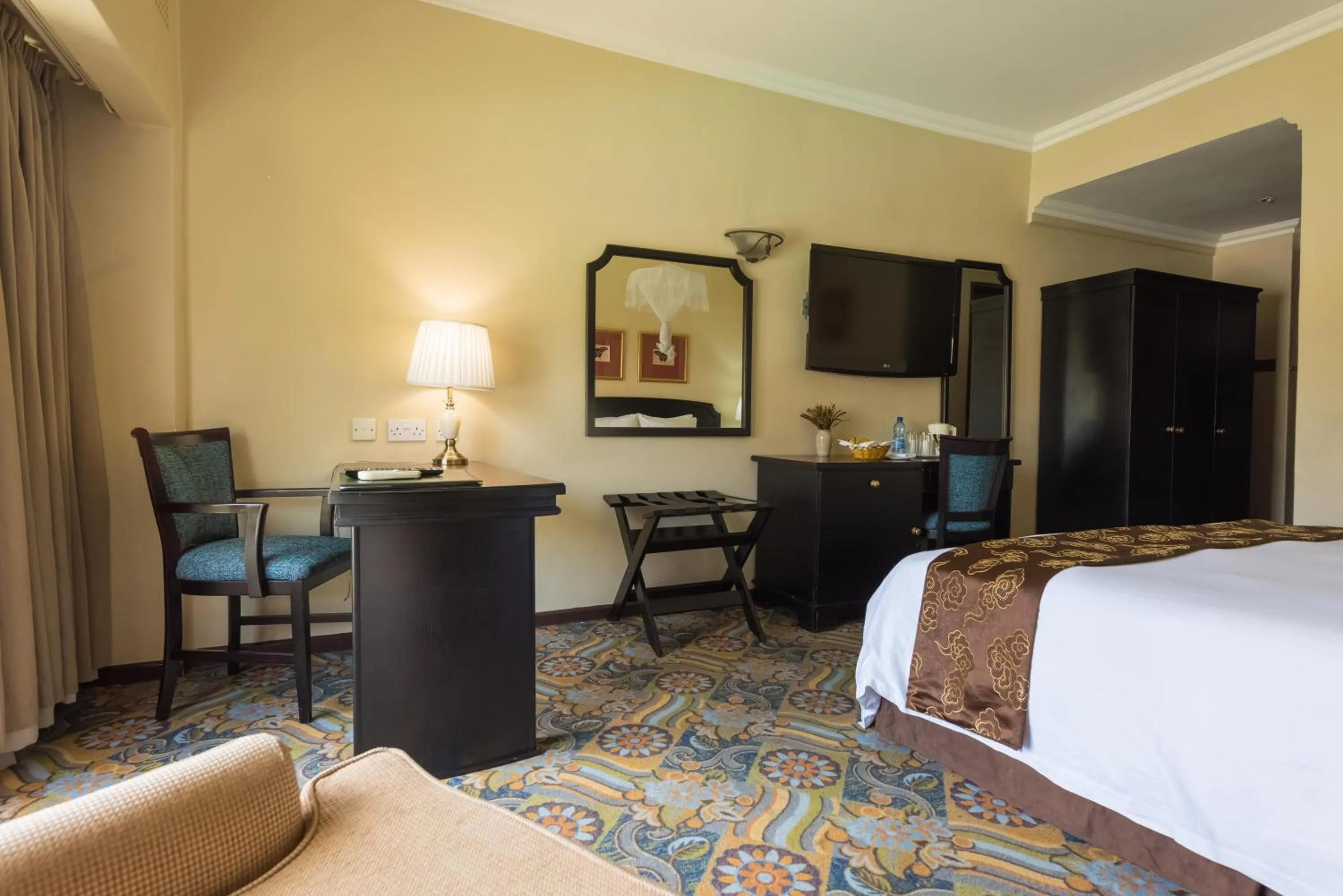 Bed in Sunbird Capital