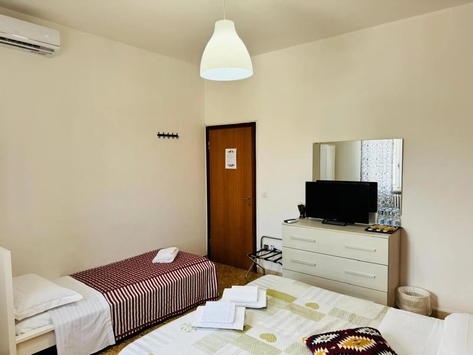 Bedroom, Bed in Prime Guest House