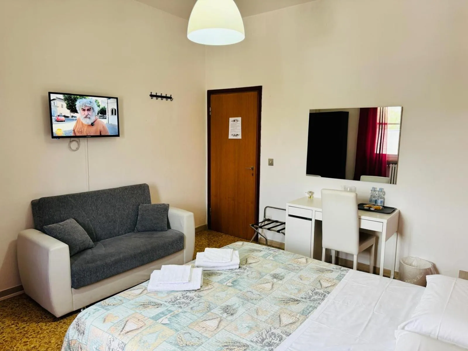 Photo of the whole room, Bed in Prime Guest House