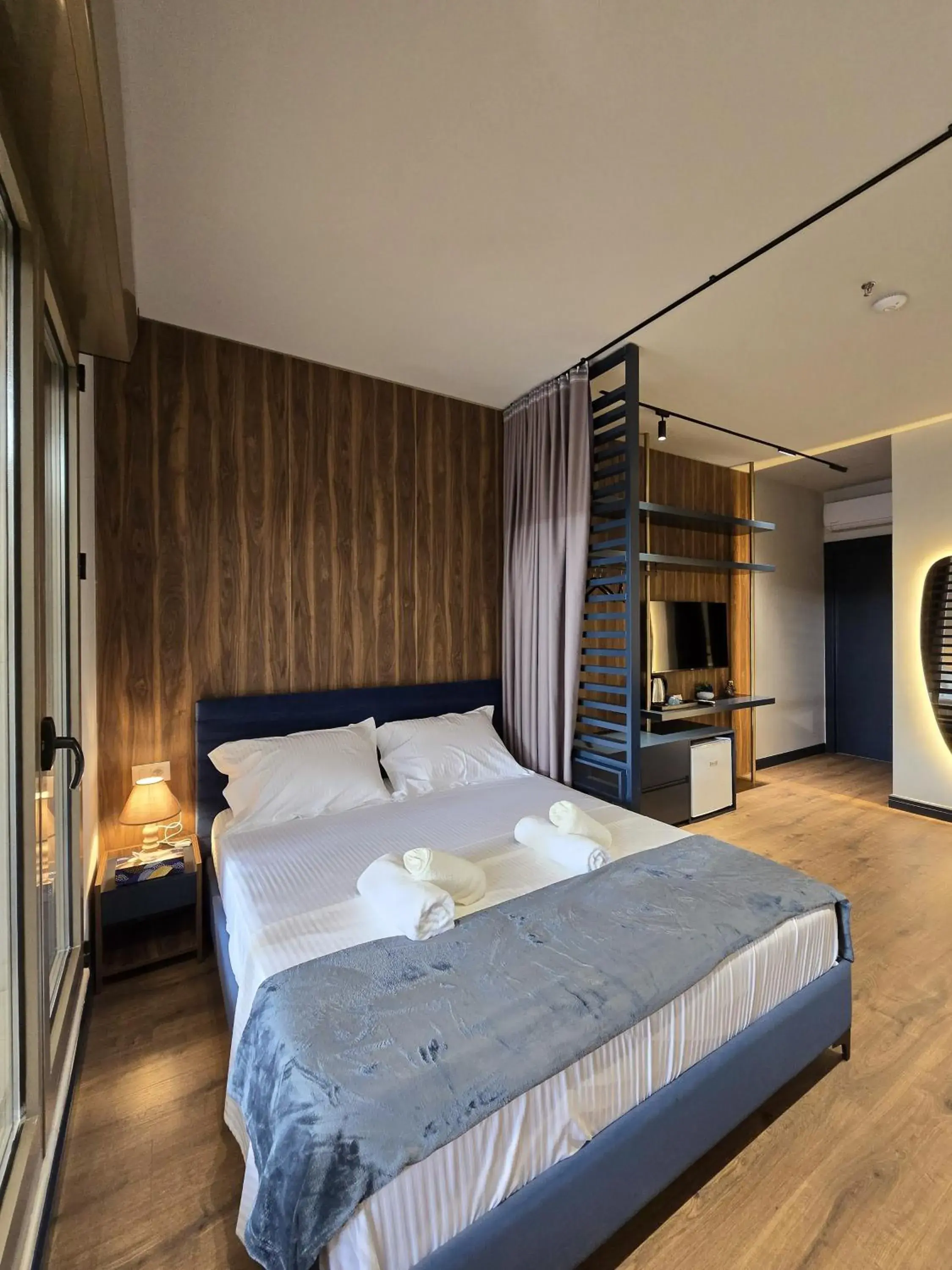 Deluxe Double Room with Balcony in SOLs Center Rooms Deluxe Double Room with Balcony in SOLs Center Rooms