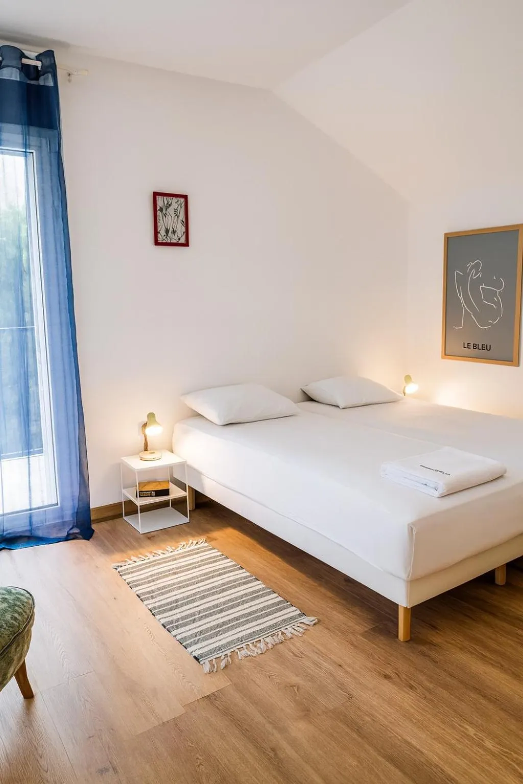 Bed in Velora apartments