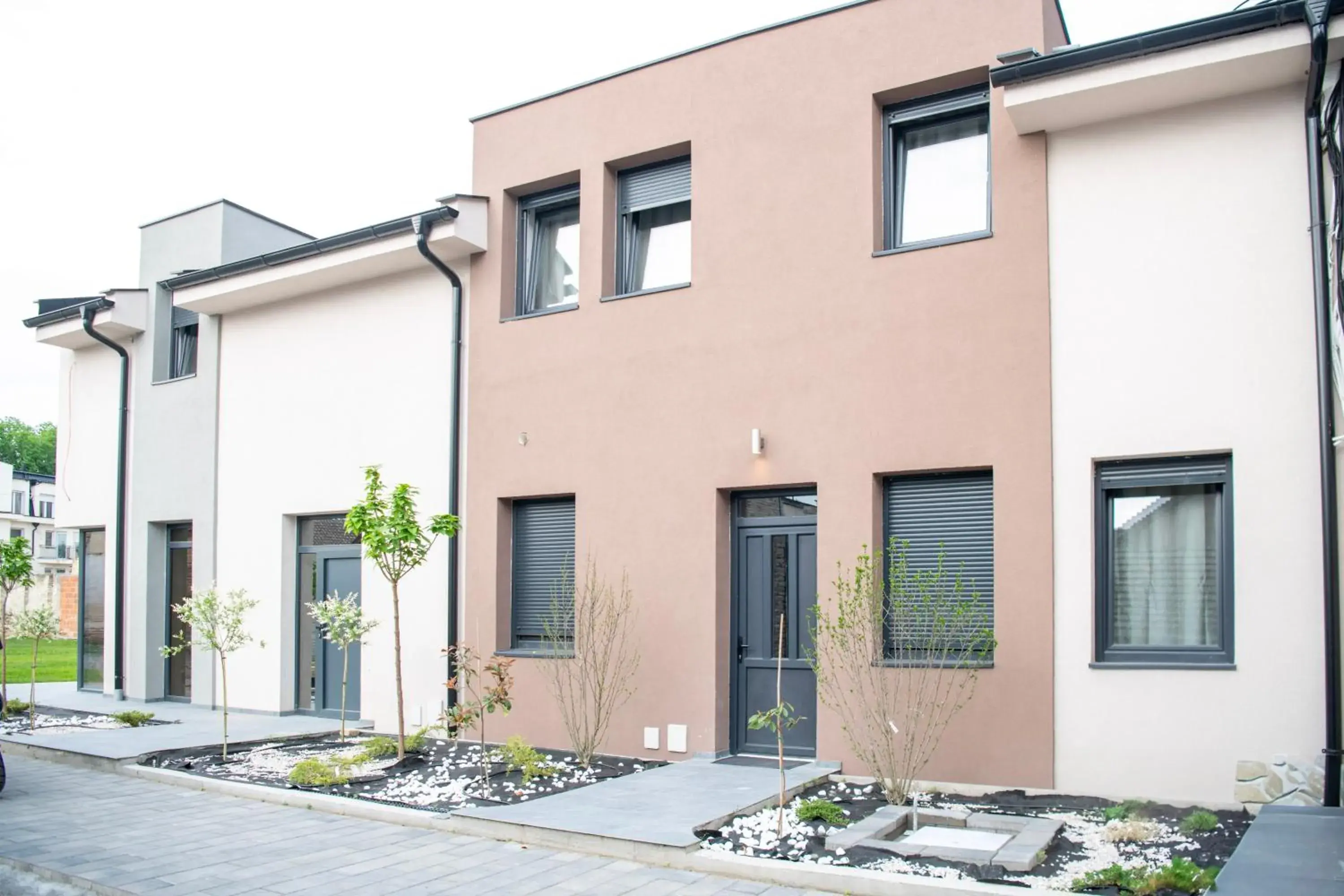 Property building in Velora apartments Property building in Velora apartments