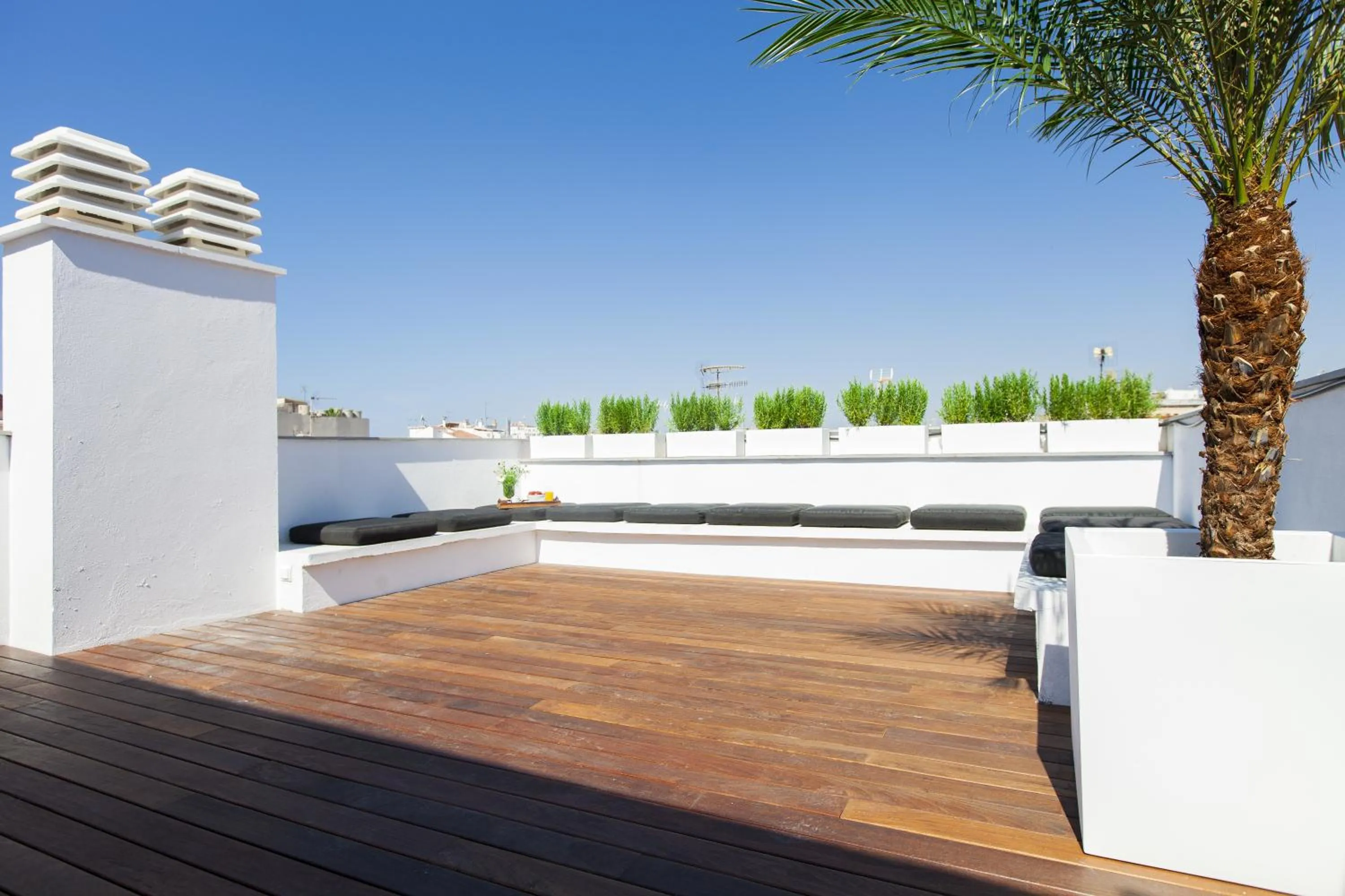 Patio in Kare No Apartments by Sitges Group