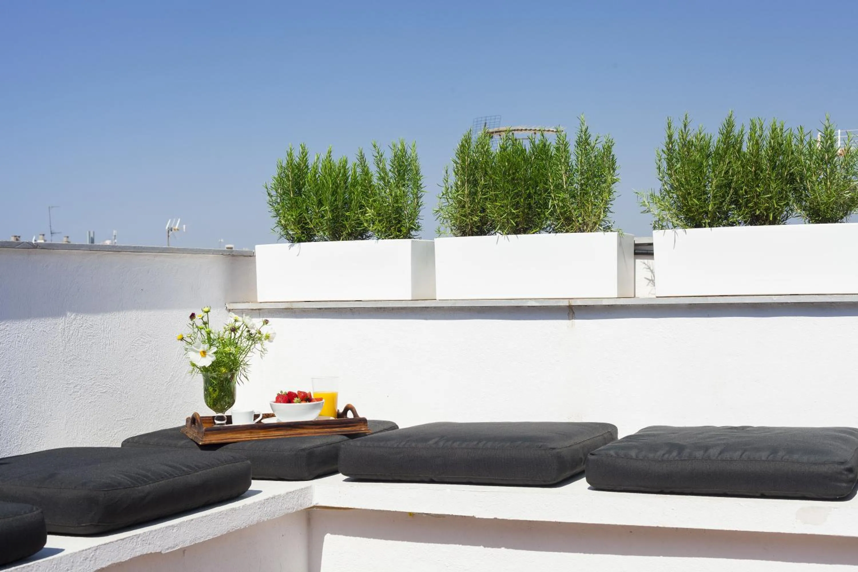 Balcony/Terrace in Kare No Apartments by Sitges Group