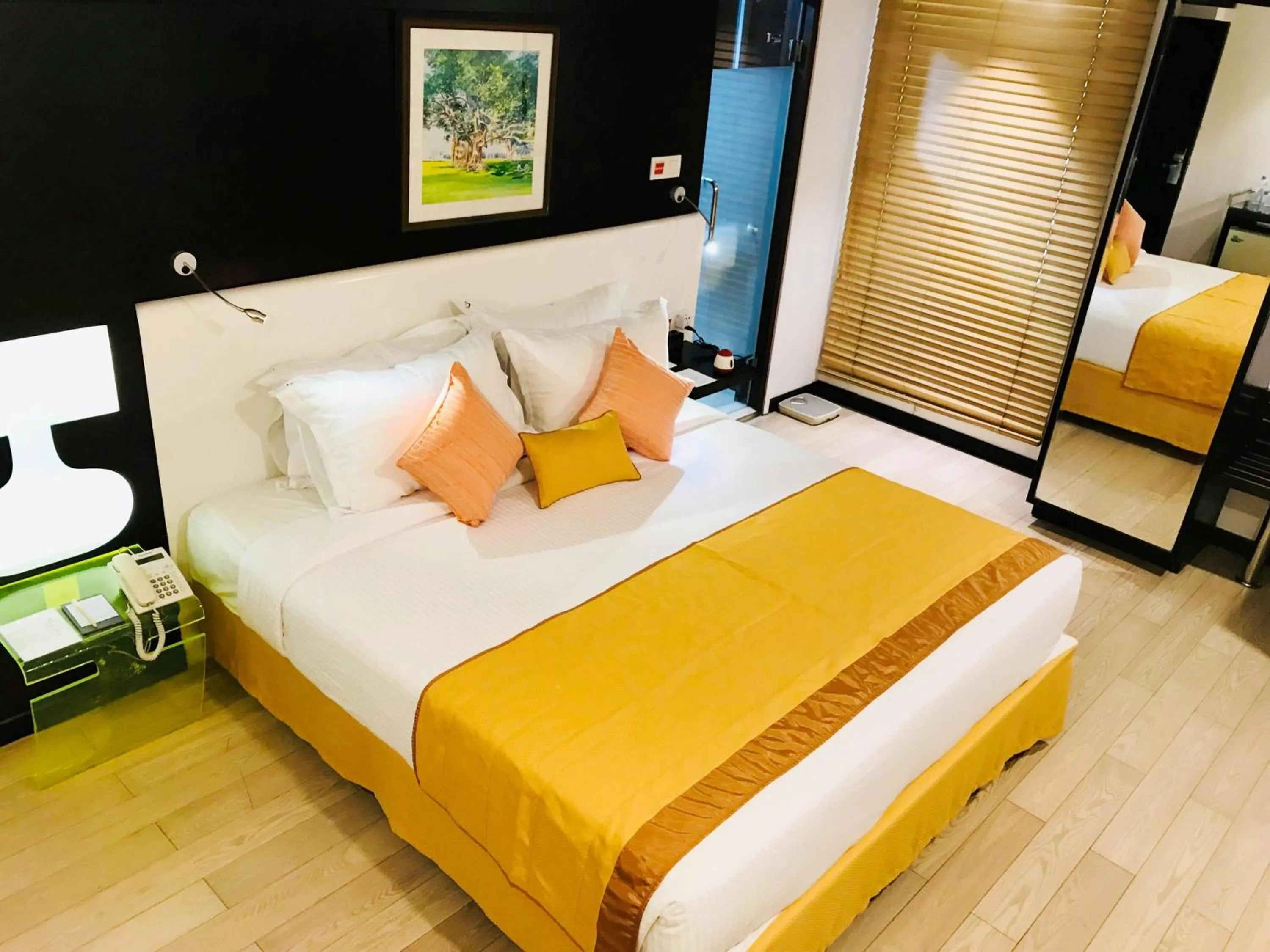 Photo of the whole room, Bed in Platinum Residence