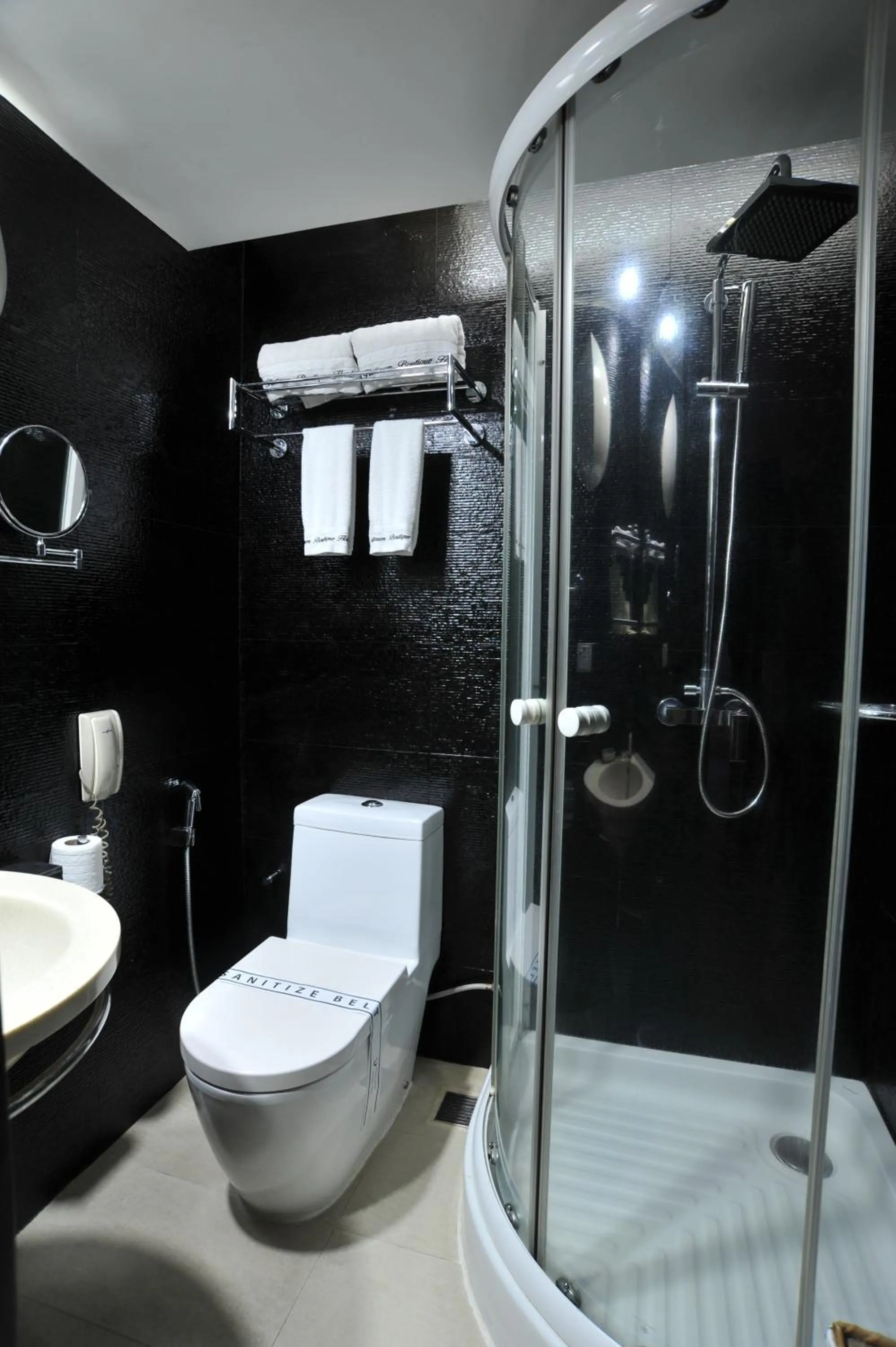 Shower in Platinum Residence